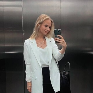 Аватар пользователя Саша Кузнецова