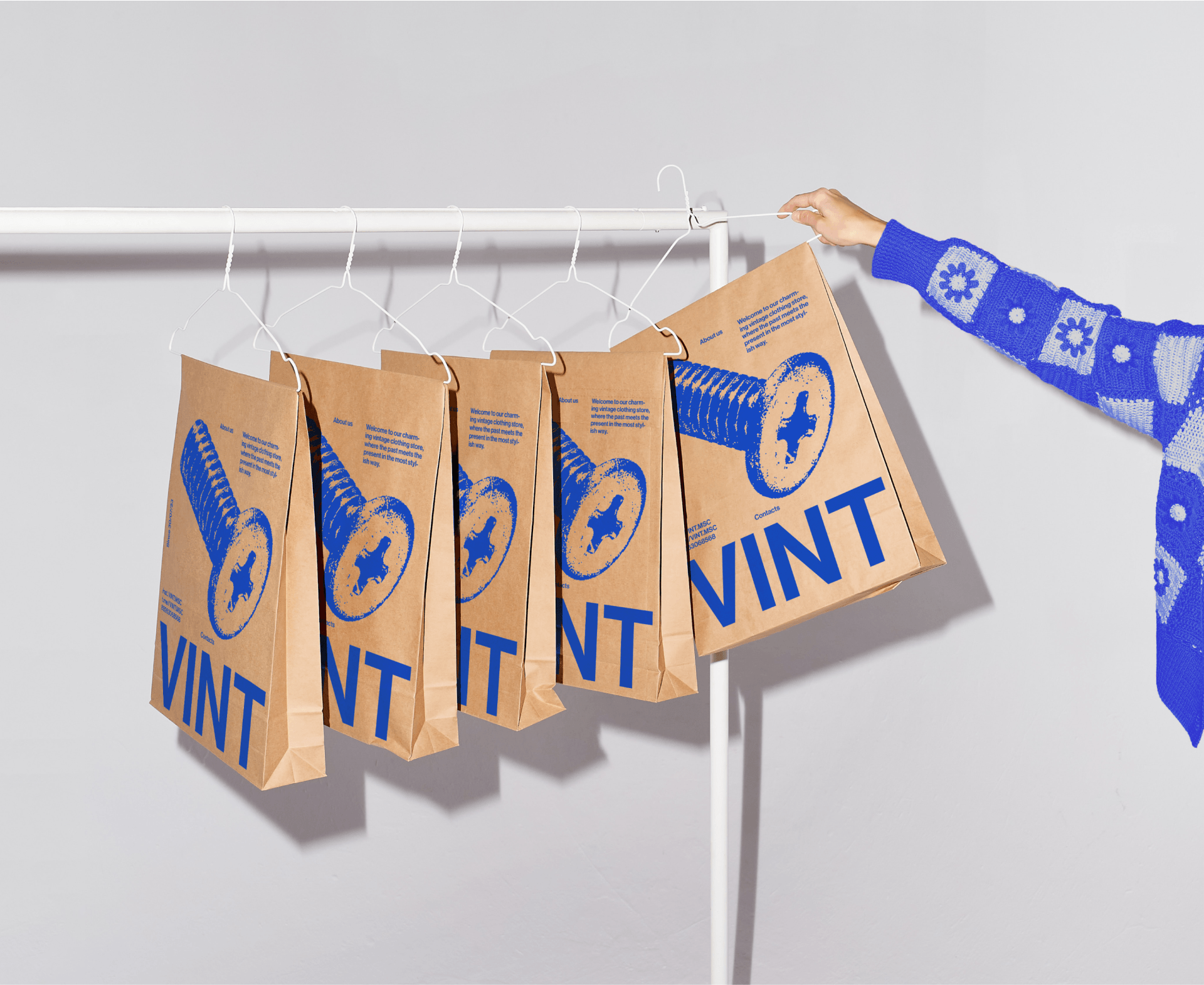 Магазин винтажной одежды "VINT" — Изображение №12 — Брендинг, Графика на Dprofile