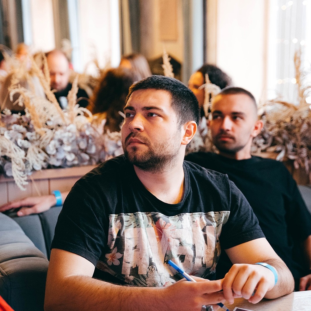 Аватар пользователя Макс Титков