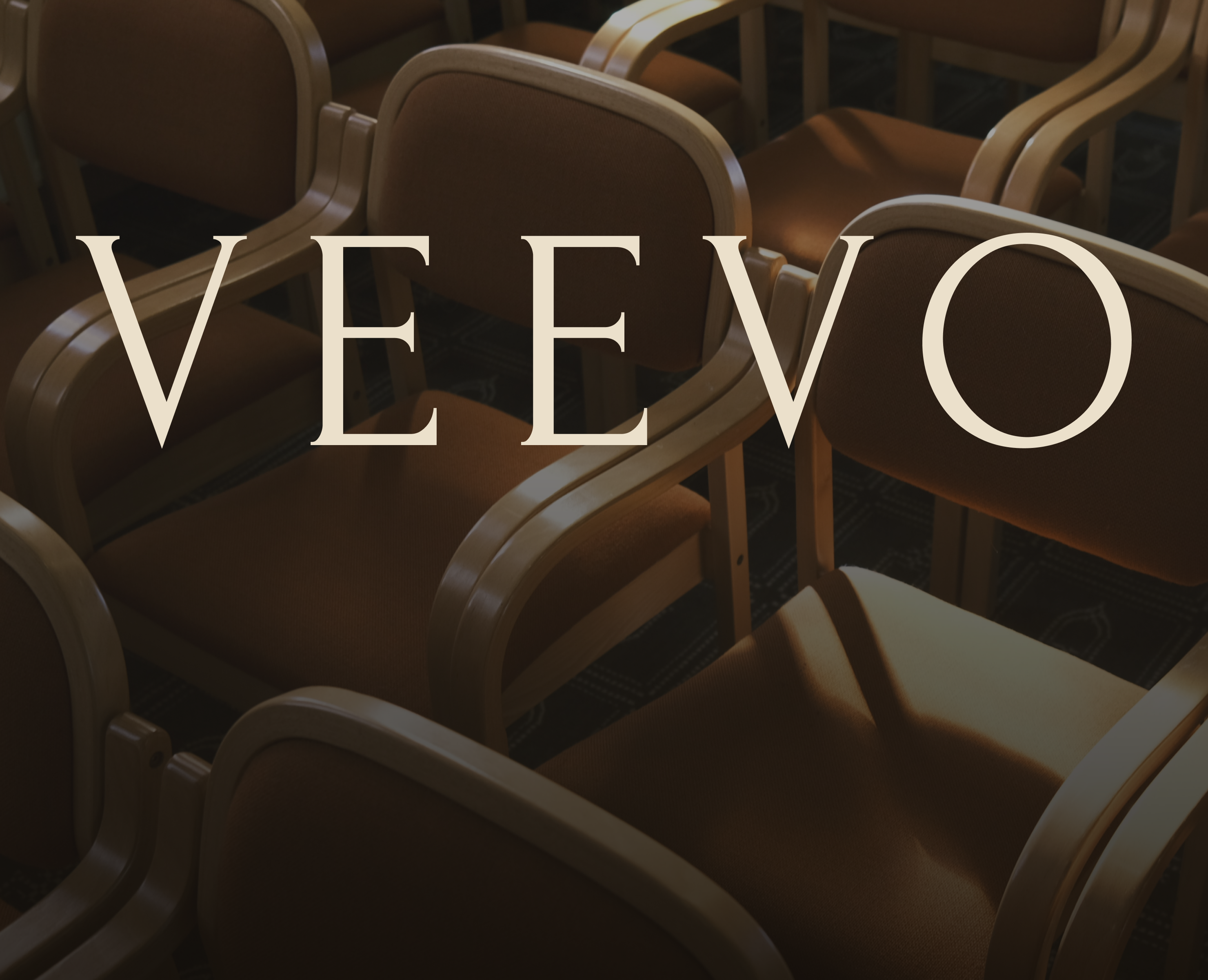 VEEVO - айдентика бренда авторской мебели — Брендинг, Графика на Dprofile