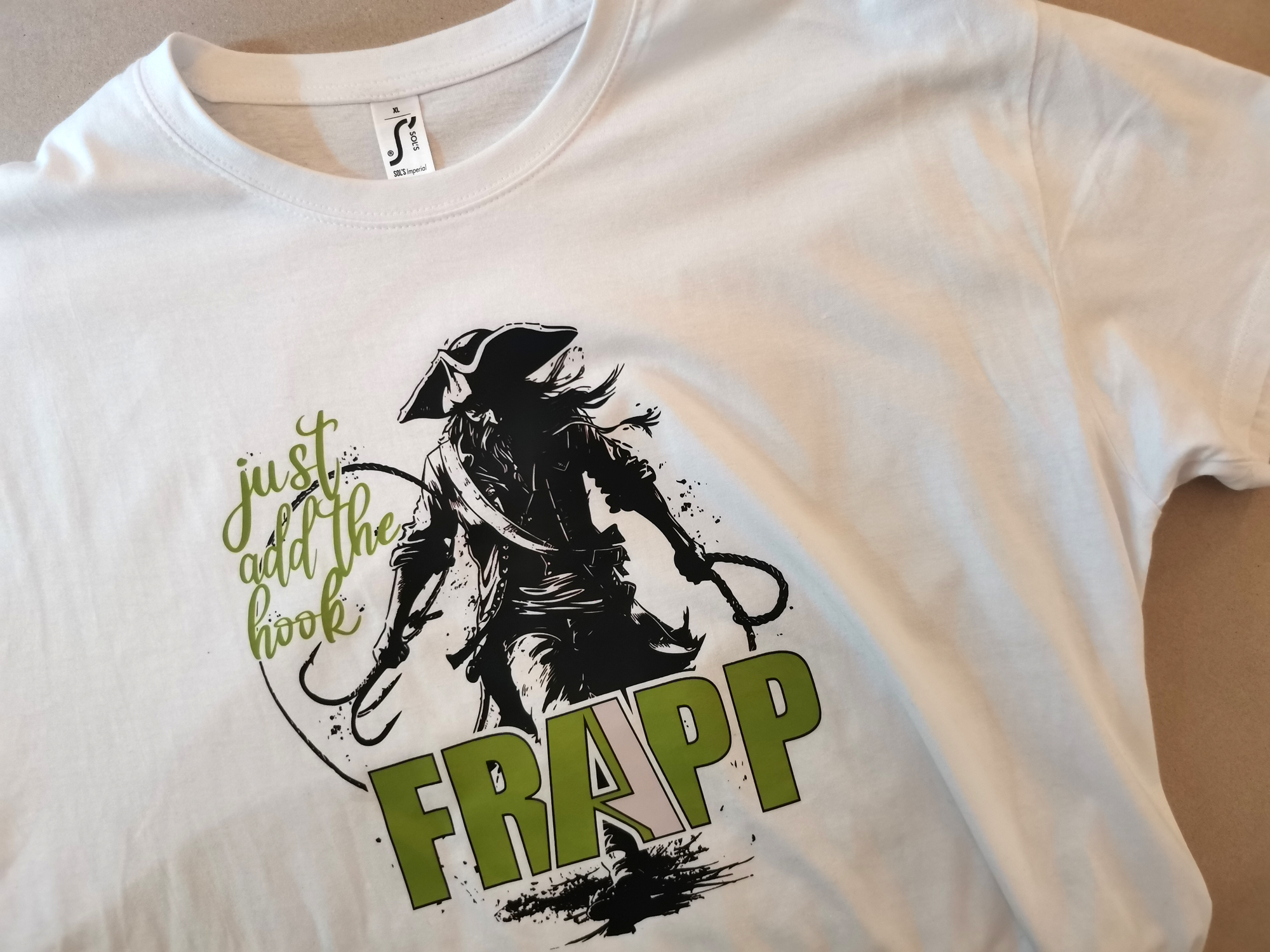 Мерч FRAPP - Just add the hook — Изображение №4 — Брендинг, Иллюстрация на Dprofile