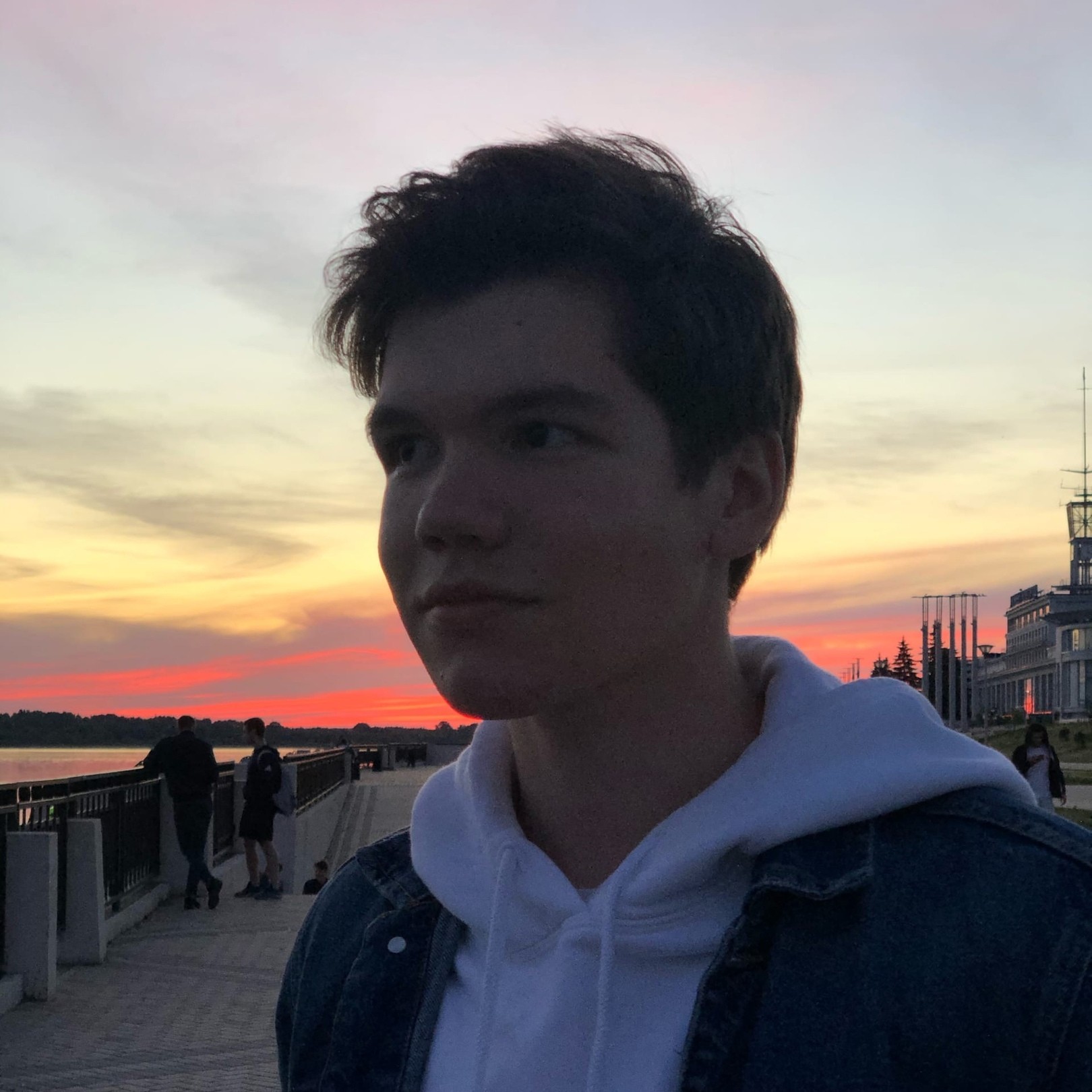Аватар пользователя Артём Якимов