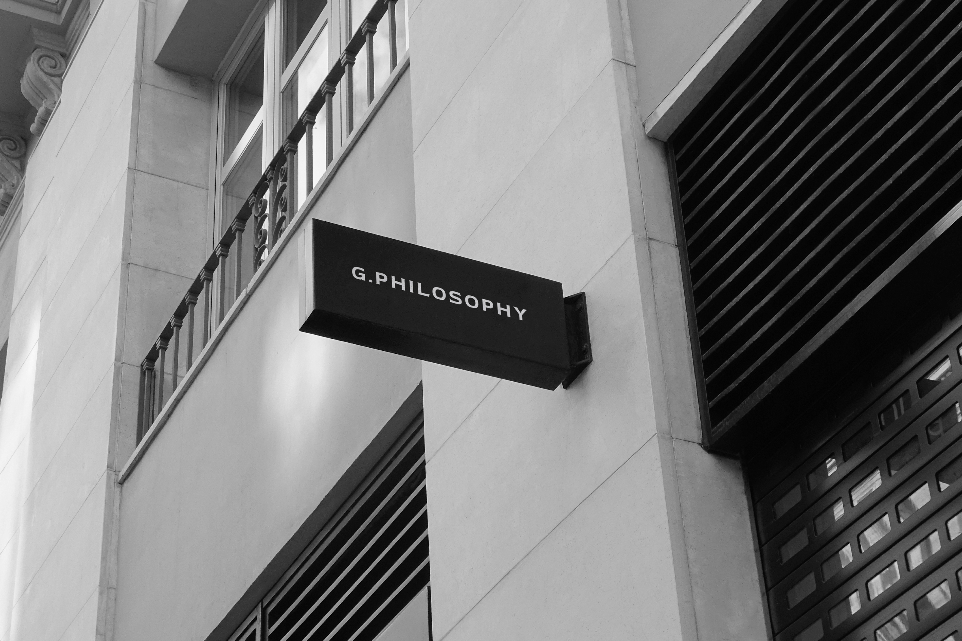 G.PHILOSOPHY / Айдентика для бренда купальников — Изображение №19 — Брендинг на Dprofile