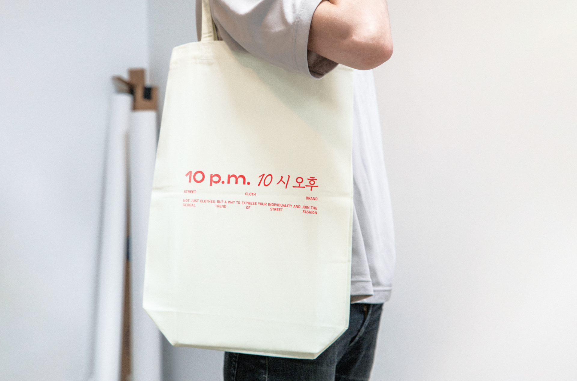 10 P.M. | ЛОГОТИП ДЛЯ КОРЕЙСКОГО БРЕНДА ОДЕЖДЫ — Изображение №8 — Брендинг на Dprofile