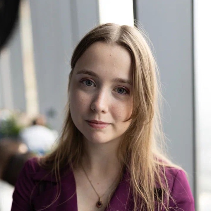 Аватар пользователя Алина Кравец
