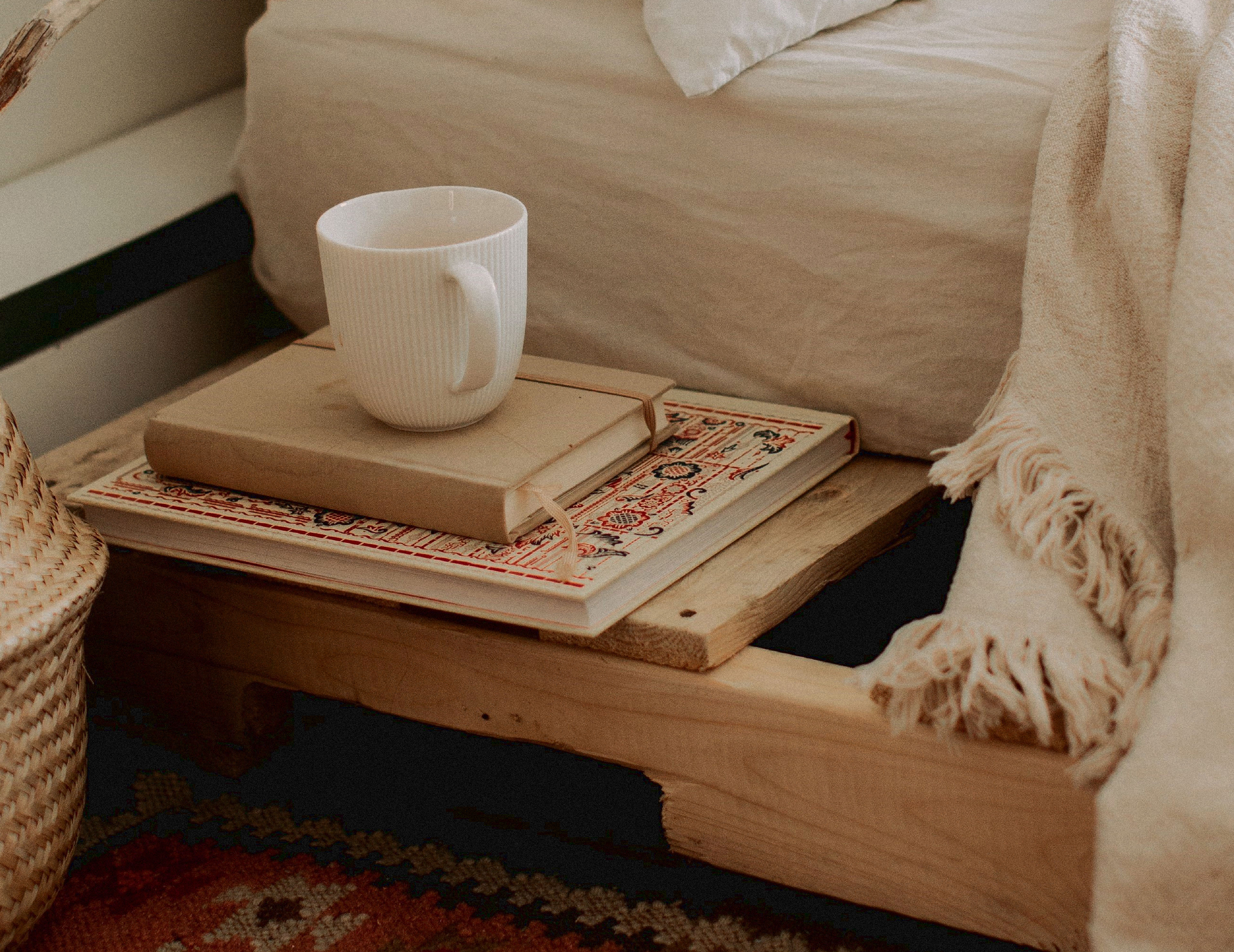 фирменный стиль | айдентика | домашний декор — Изображение №3 — Брендинг на Dprofile