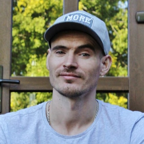 Аватар пользователя Денис Пономаренко