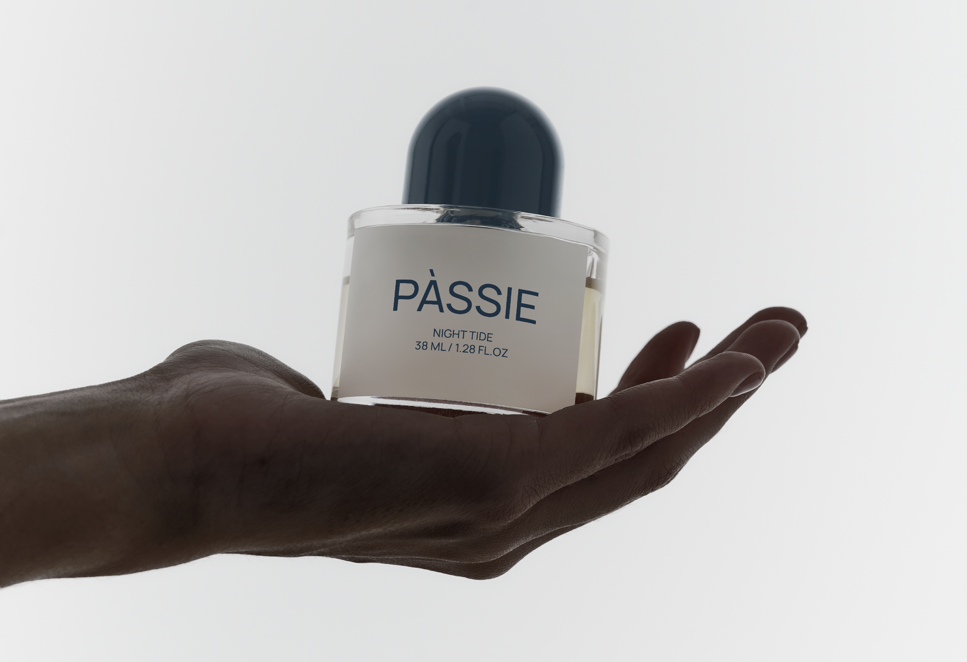 Passie | бренд парфюма — Изображение №1 — Брендинг, Анимация на Dprofile