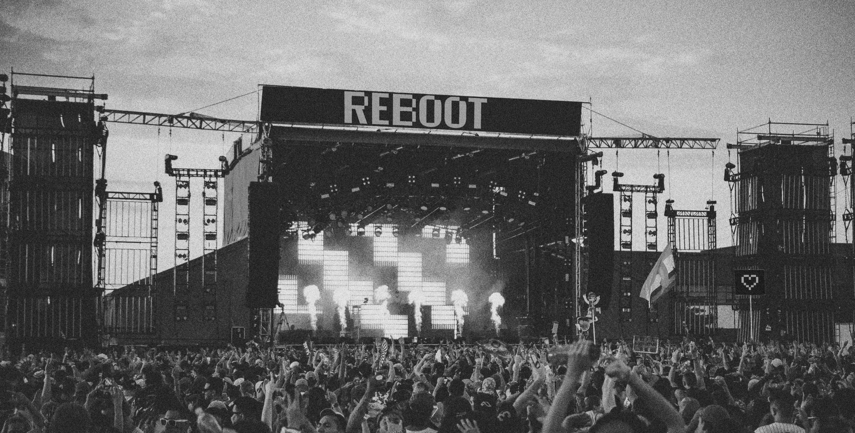 REBOOT music festival | Logo, Identity, Landing Page — Изображение №3 — Интерфейсы, Брендинг на Dprofile