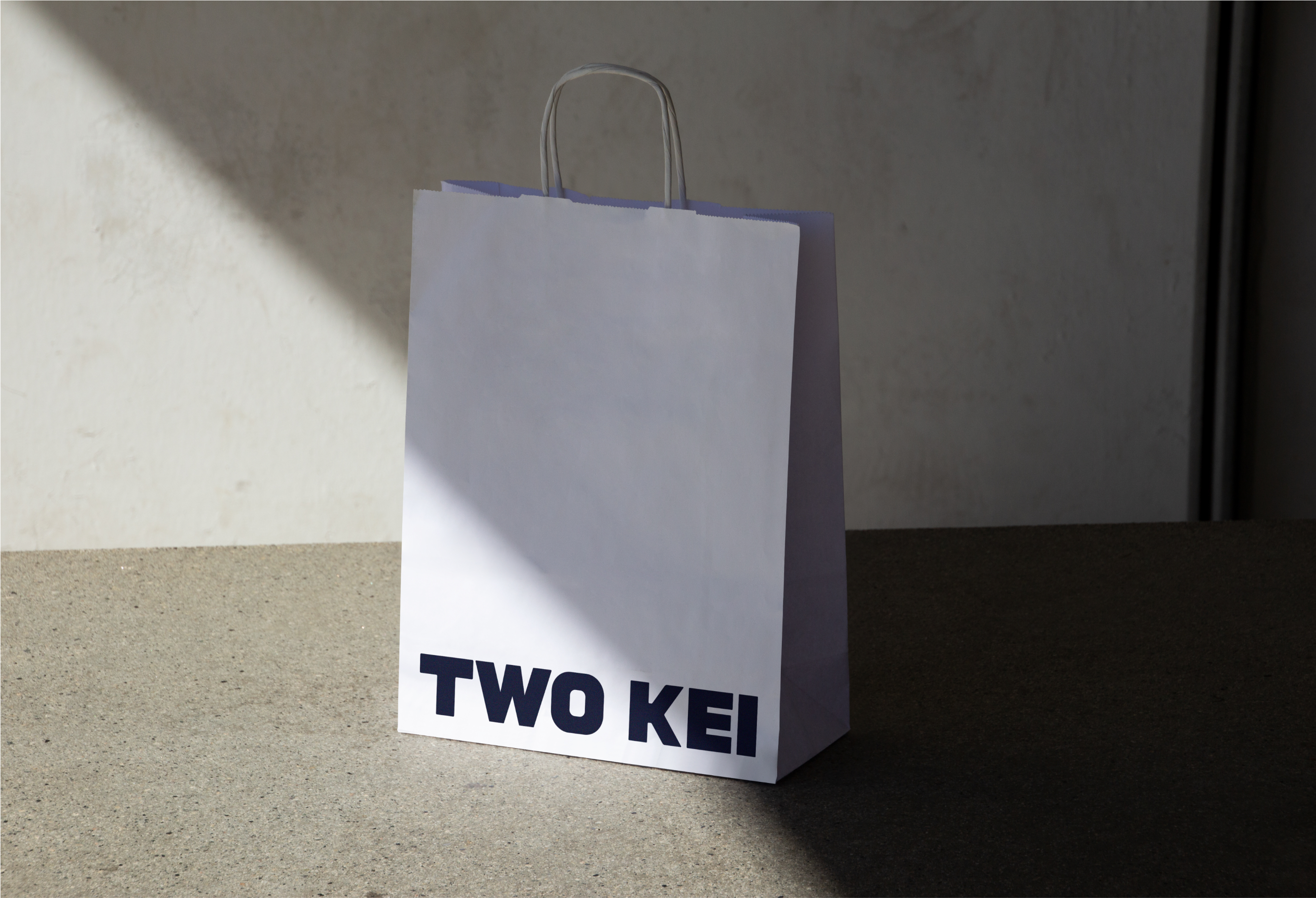 TWO KEI | Фирменный стиль для бренда одежды — Изображение №3 — Брендинг на Dprofile