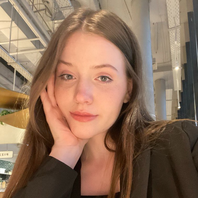 Аватар пользователя Ксения Шарова