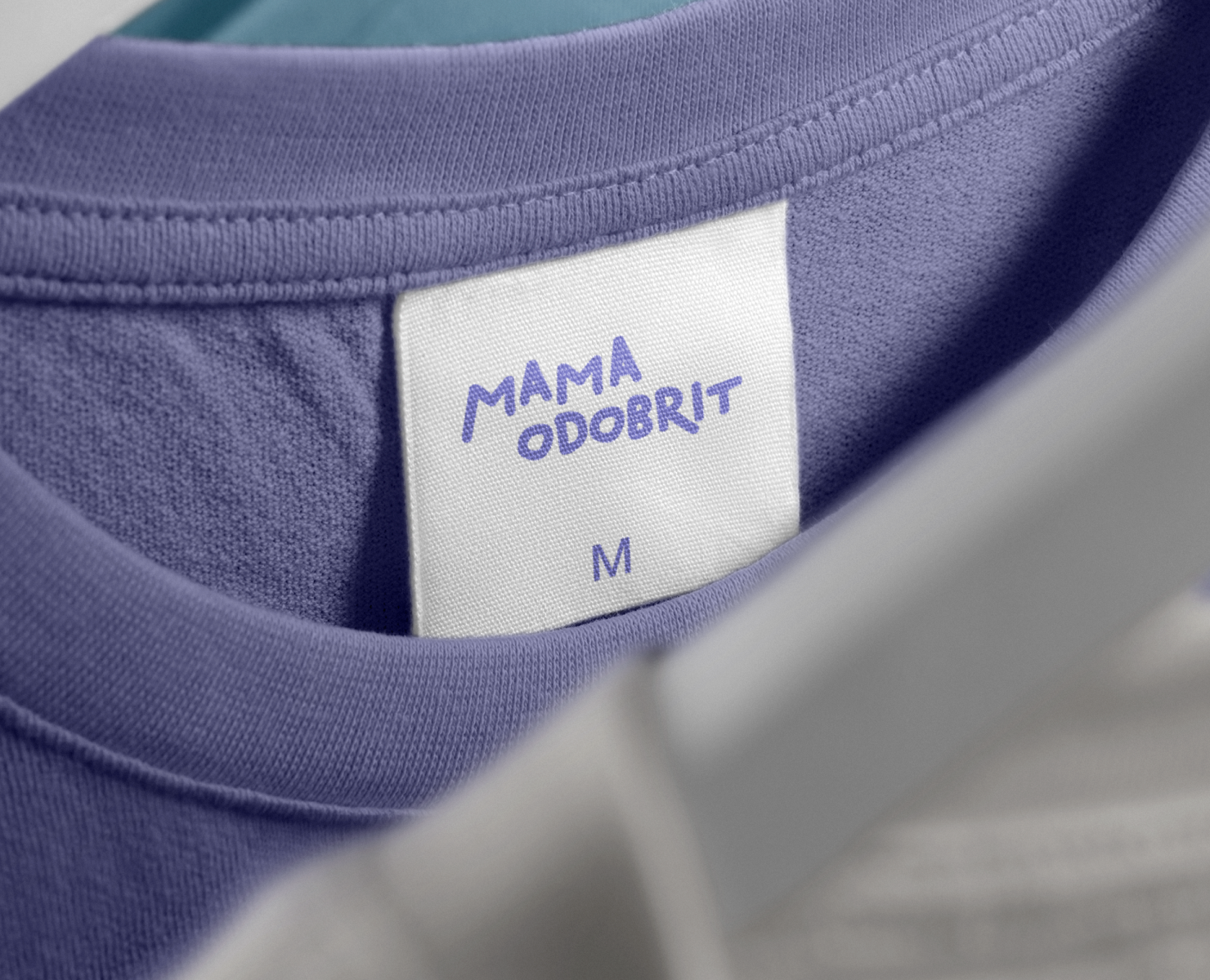 MAMA ODOBRIT | бренд одежды — Брендинг на Dprofile