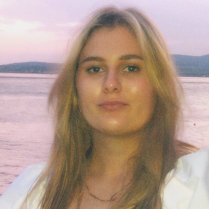 Аватар пользователя Екатерина Апостолова