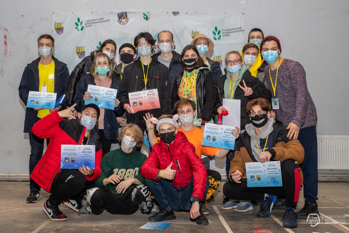 Графдизайн для лагеря-семинара Поколение 21 — Изображение №11 — Графика на Dprofile