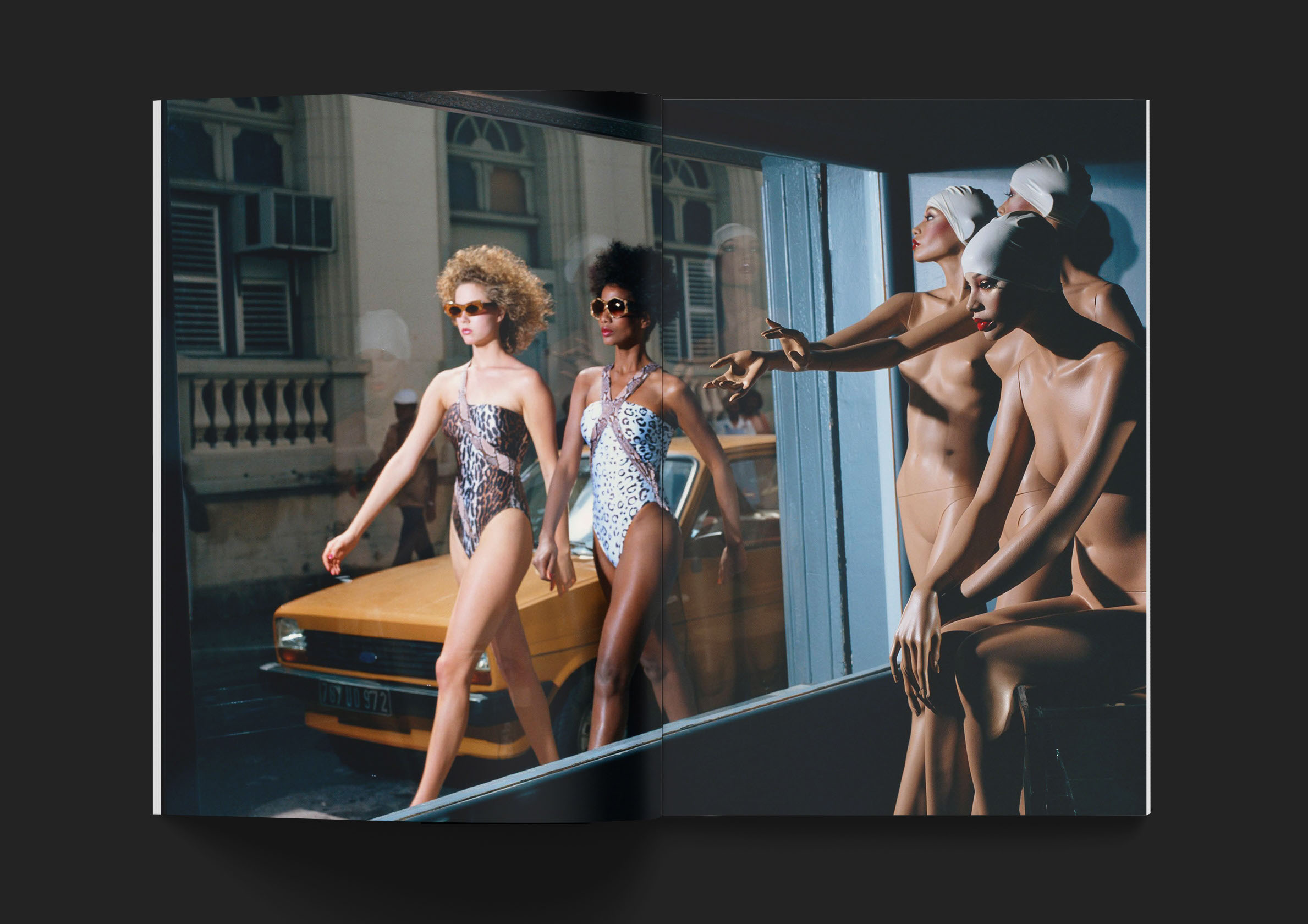 Дизайн книги о фешн фотографе Guy Bourdin — Изображение №30 — Графика на Dprofile