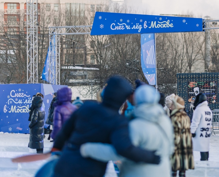 Фестиваль «Снег и лёд в Москве» — Интерфейсы, Брендинг на Dprofile