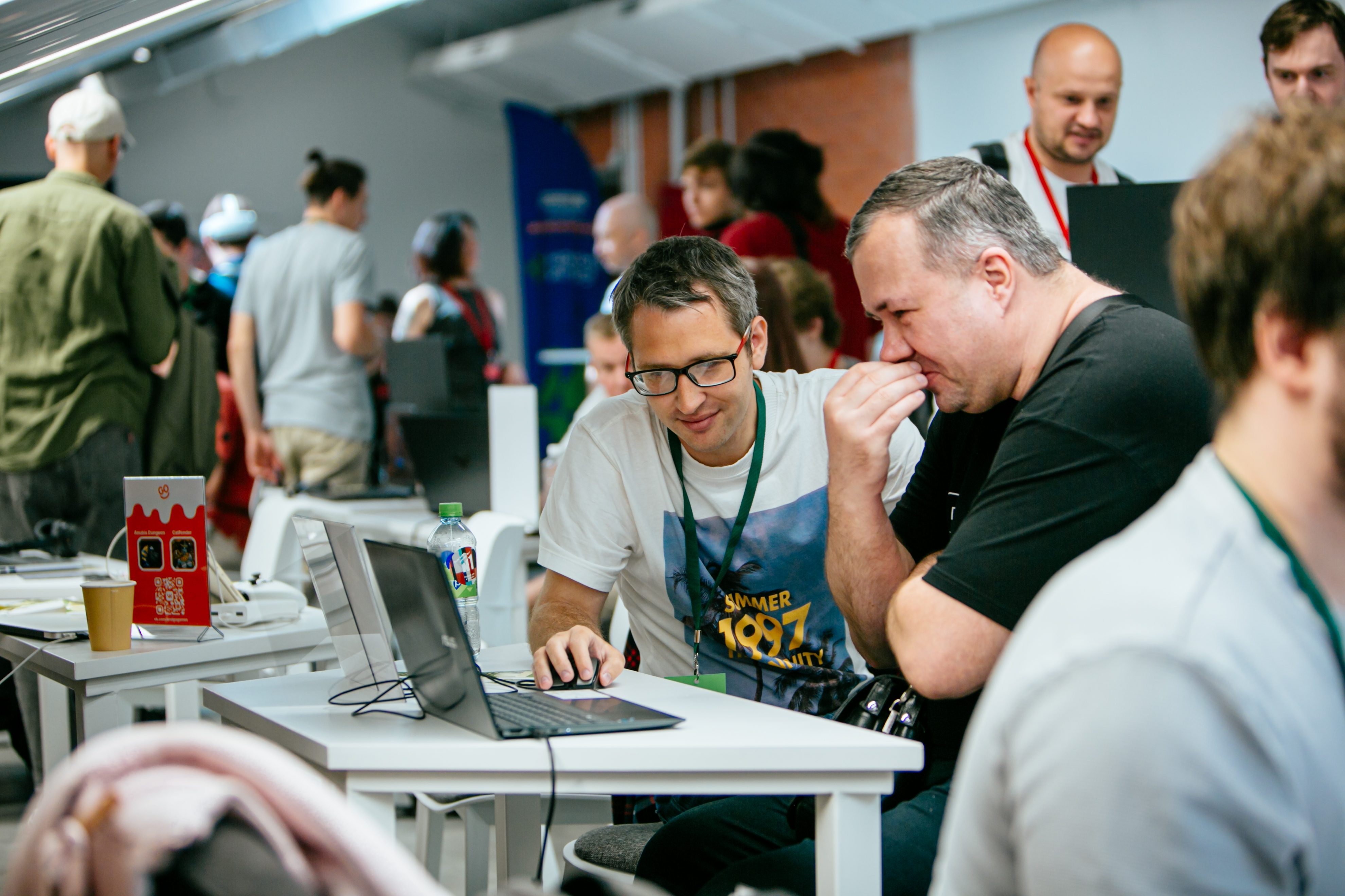 GEEKON FEST 2. Разработка логотипа — Изображение №15 — Брендинг, Иллюстрация на Dprofile