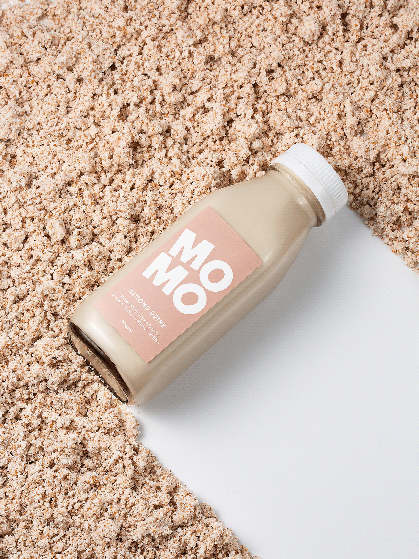 MOMO branding — Изображение №1 — Брендинг, Маркетинг на Dprofile