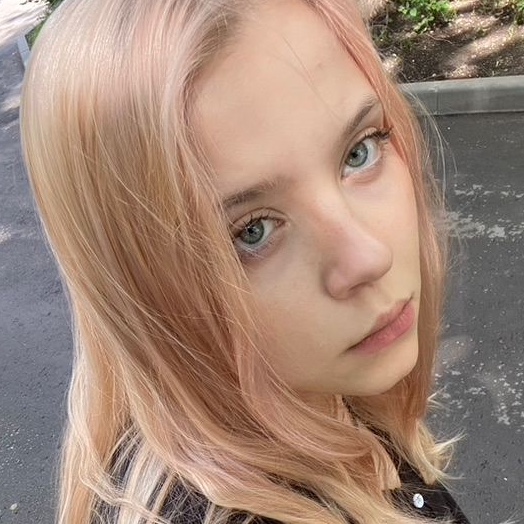 Аватар пользователя IULLIA VOLKOVA