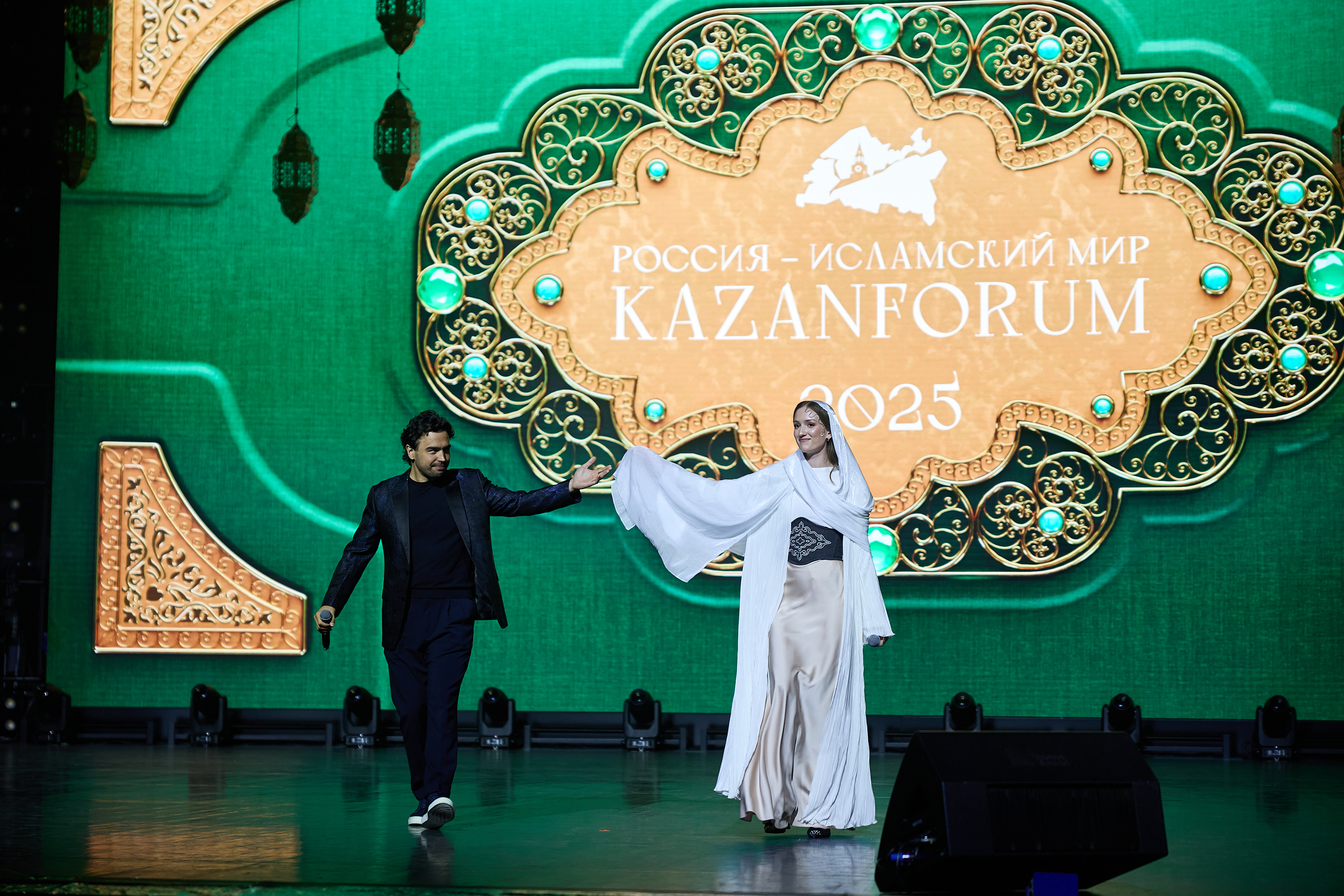 KAZANFORUM 2025 | Оформление торжественного вечера — Изображение №10 — Графика, 3D на Dprofile
