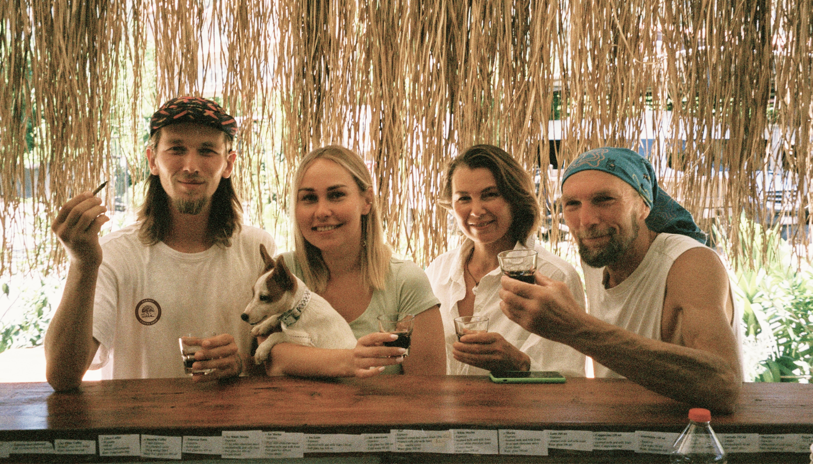Harnup Coffee Shop, Турция - фирменный стиль — Изображение №10 — Брендинг, Иллюстрация на Dprofile