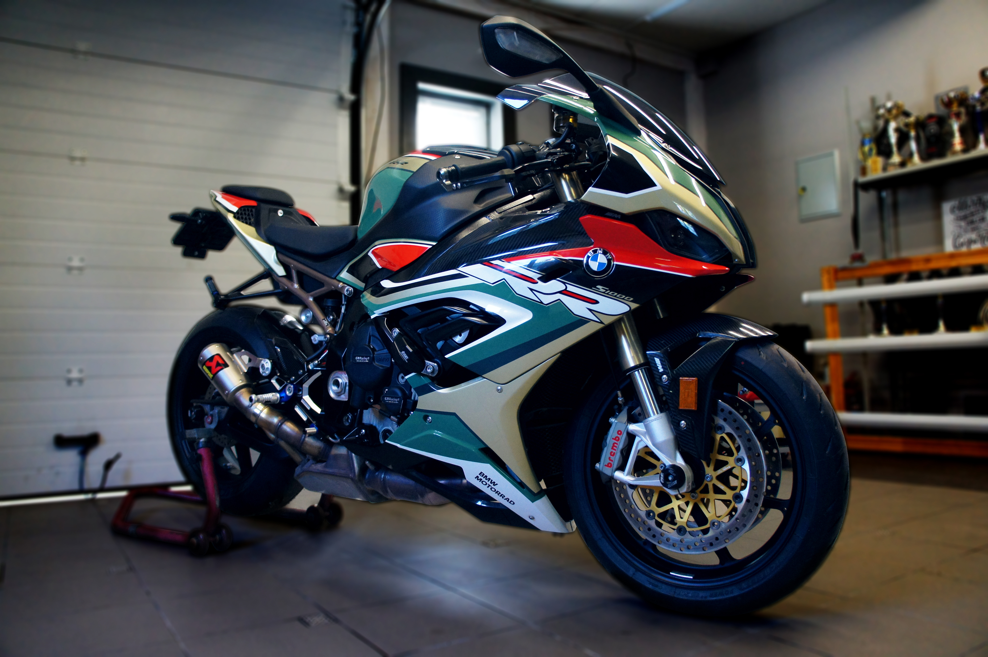 Vitelli Racing Artworks: BMW S1000RR — Изображение №3 — Брендинг на Dprofile