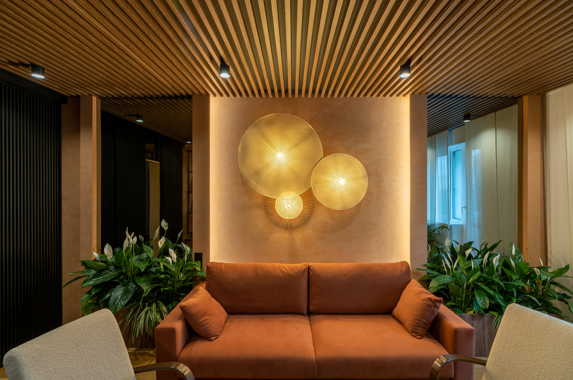 Световой дизайн в тропической гостиной — Изображение №10 — Брендинг на Dprofile