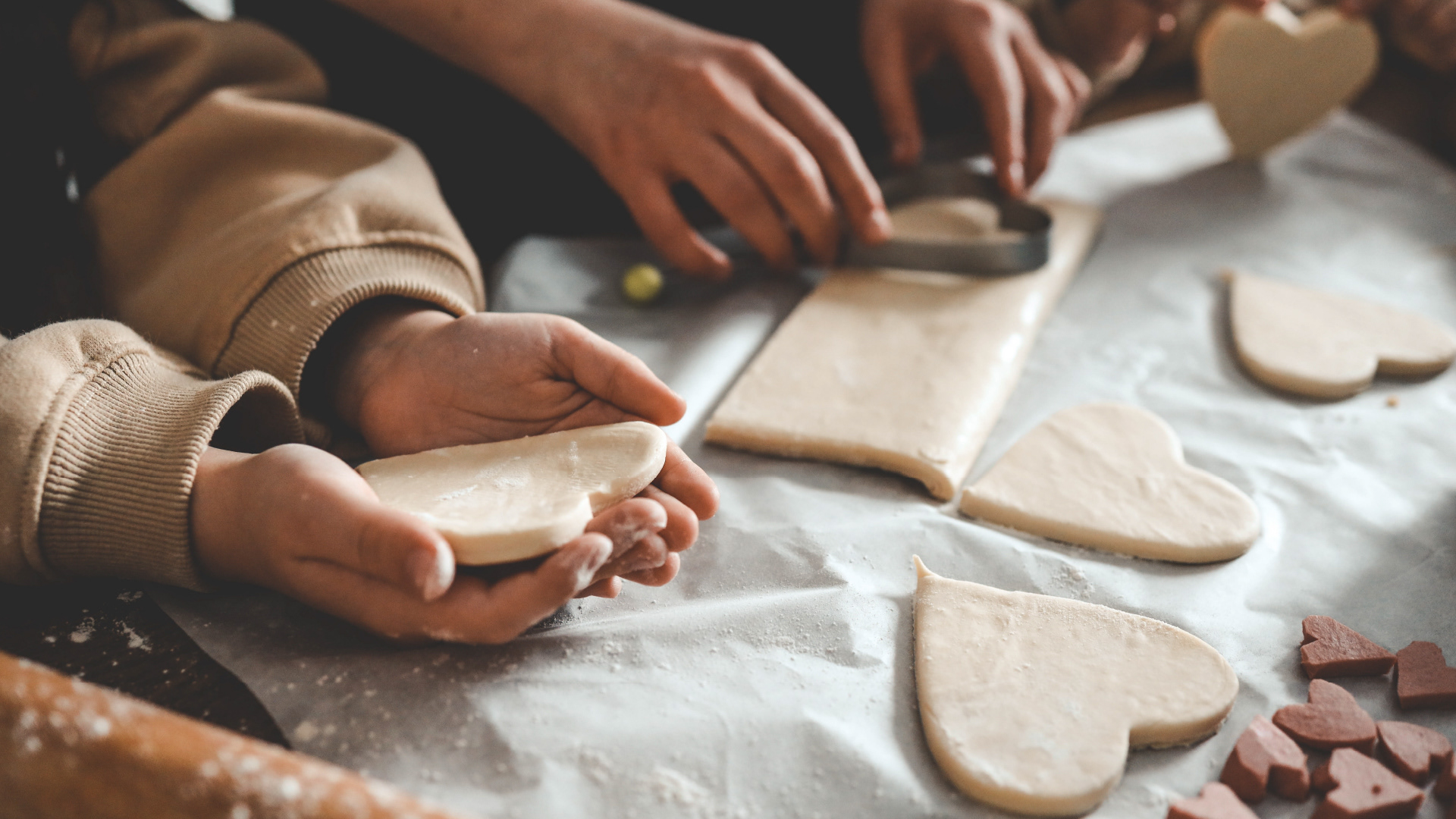 ЛОГОТИП НЕЙМИНГ ПРЯНИКИ МАКАРОНС LOGO NAMING MACARON — Изображение №3 — Брендинг на Dprofile