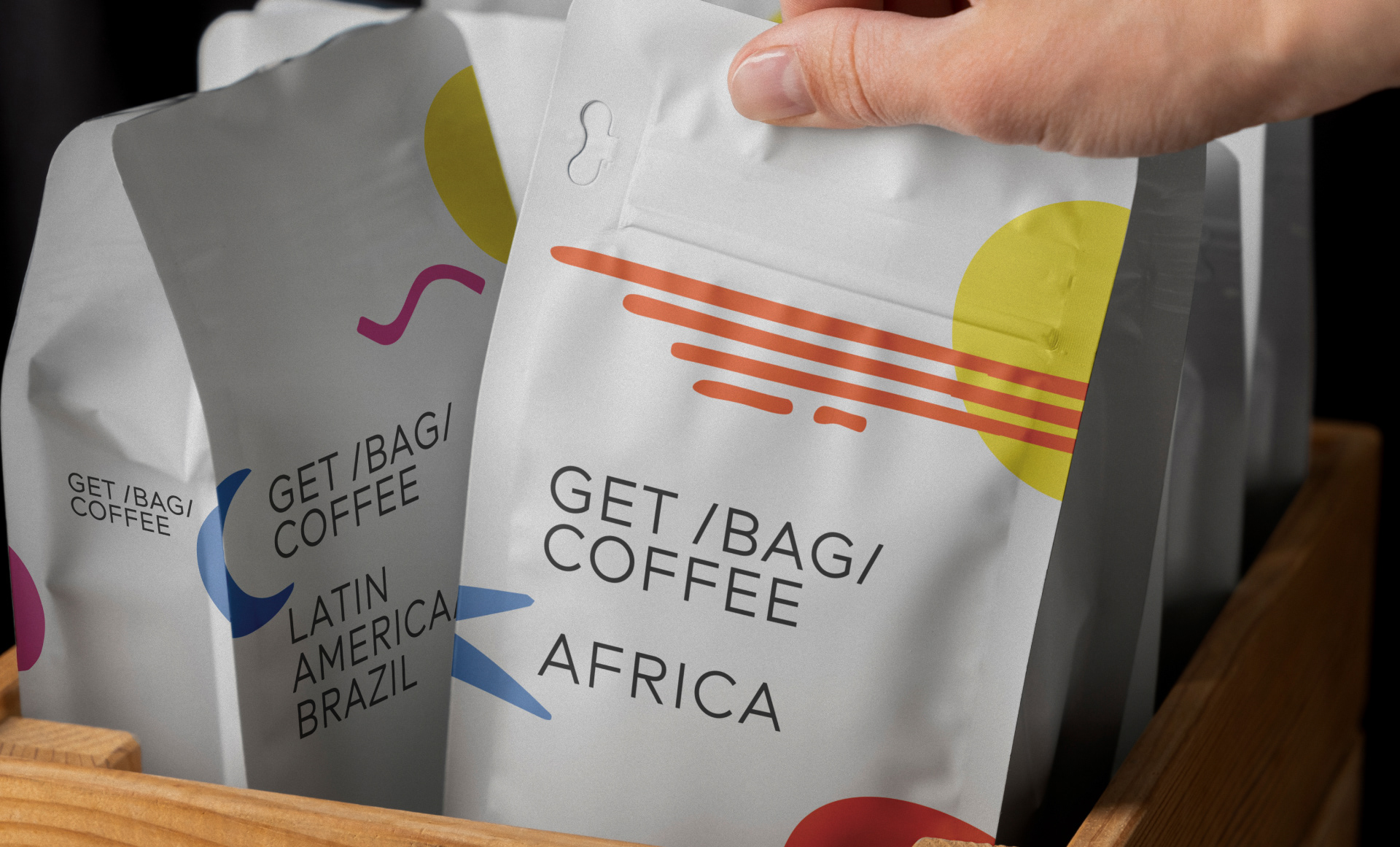 GET // COFFEE – айдентика для кофейного обжарщика — Изображение №15 — Брендинг, Графика на Dprofile