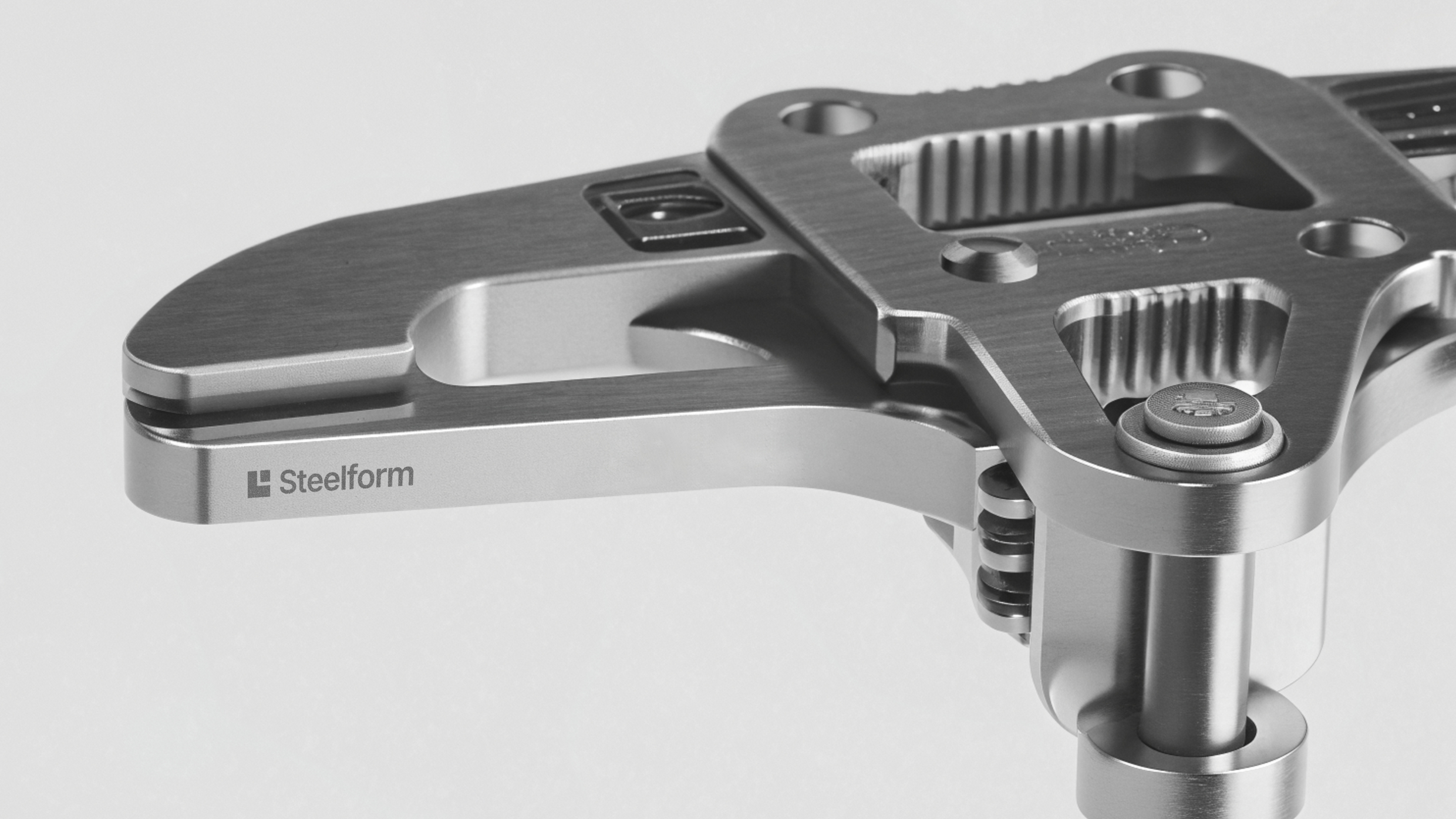 Steelform | нестандартные металлические детали — Изображение №3 — Брендинг, Графика на Dprofile