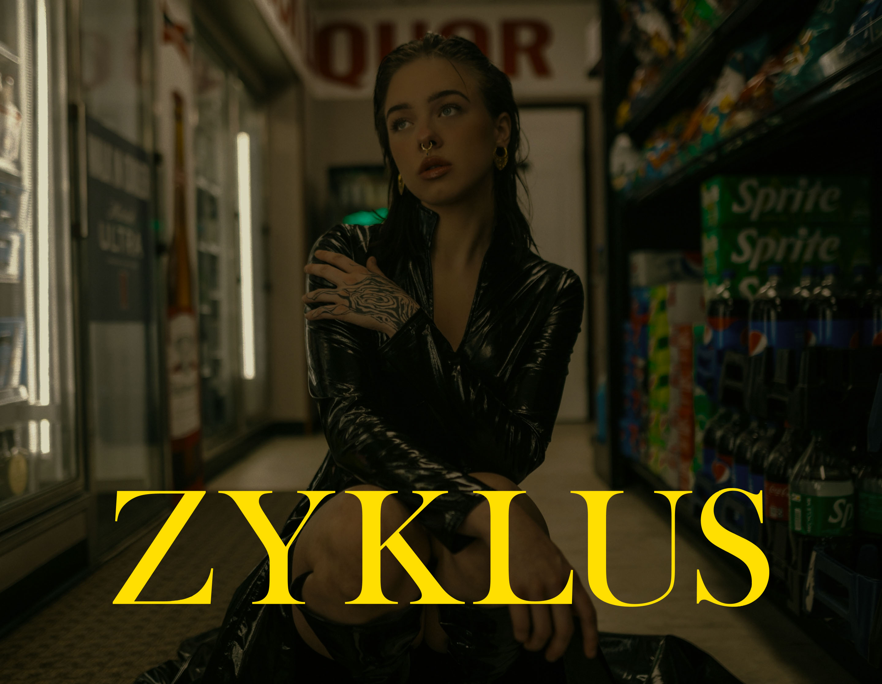 ZYKLUS — clothing branding & фирменный стиль — Изображение №1 — Брендинг на Dprofile