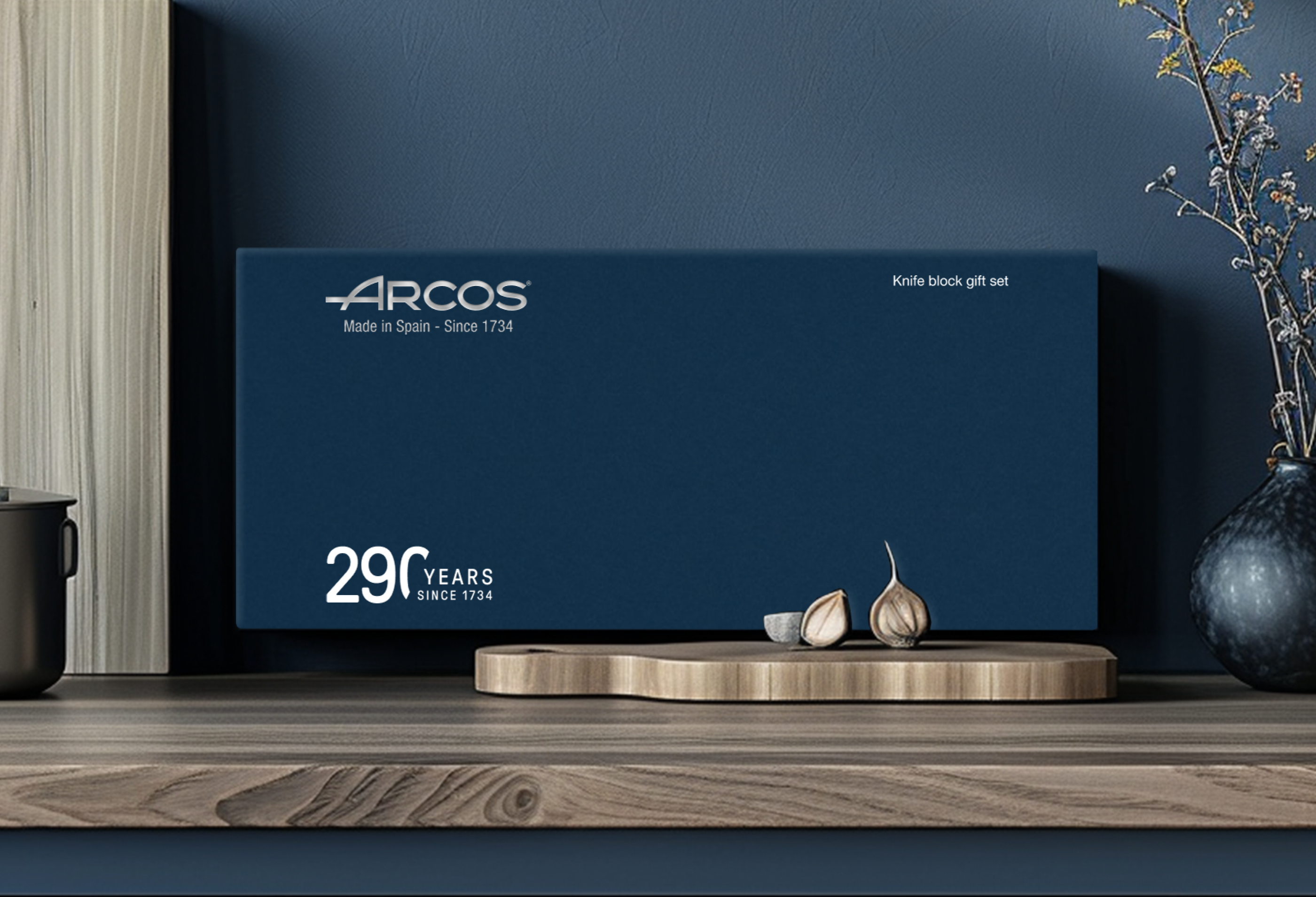 Gift box design for ARCOS — Изображение №1 — Брендинг, Графика на Dprofile