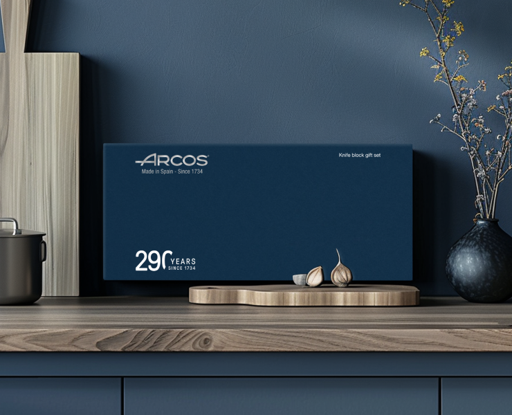 Gift box design for ARCOS — Брендинг, Графика на Dprofile