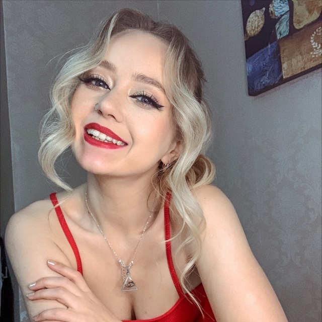 Аватар пользователя Nina Hartles
