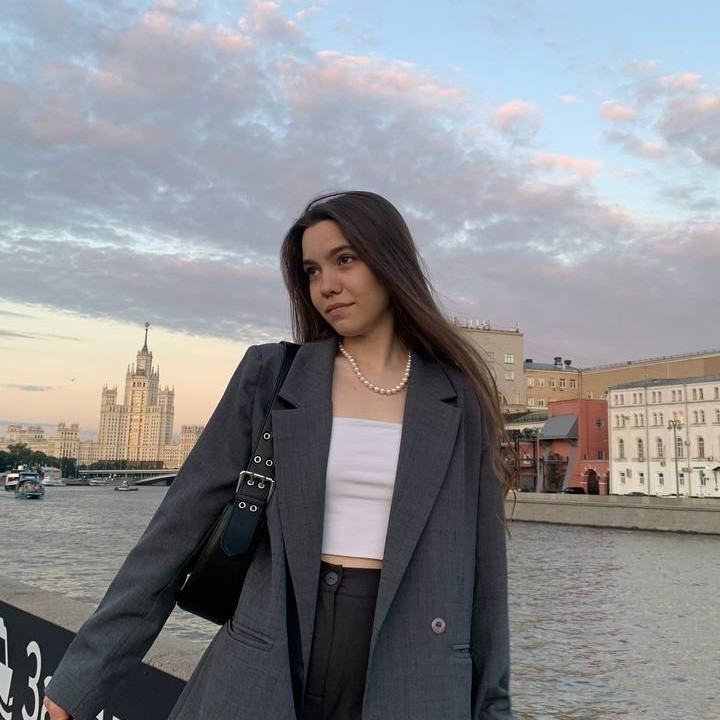 Аватар пользователя Полина Комарова