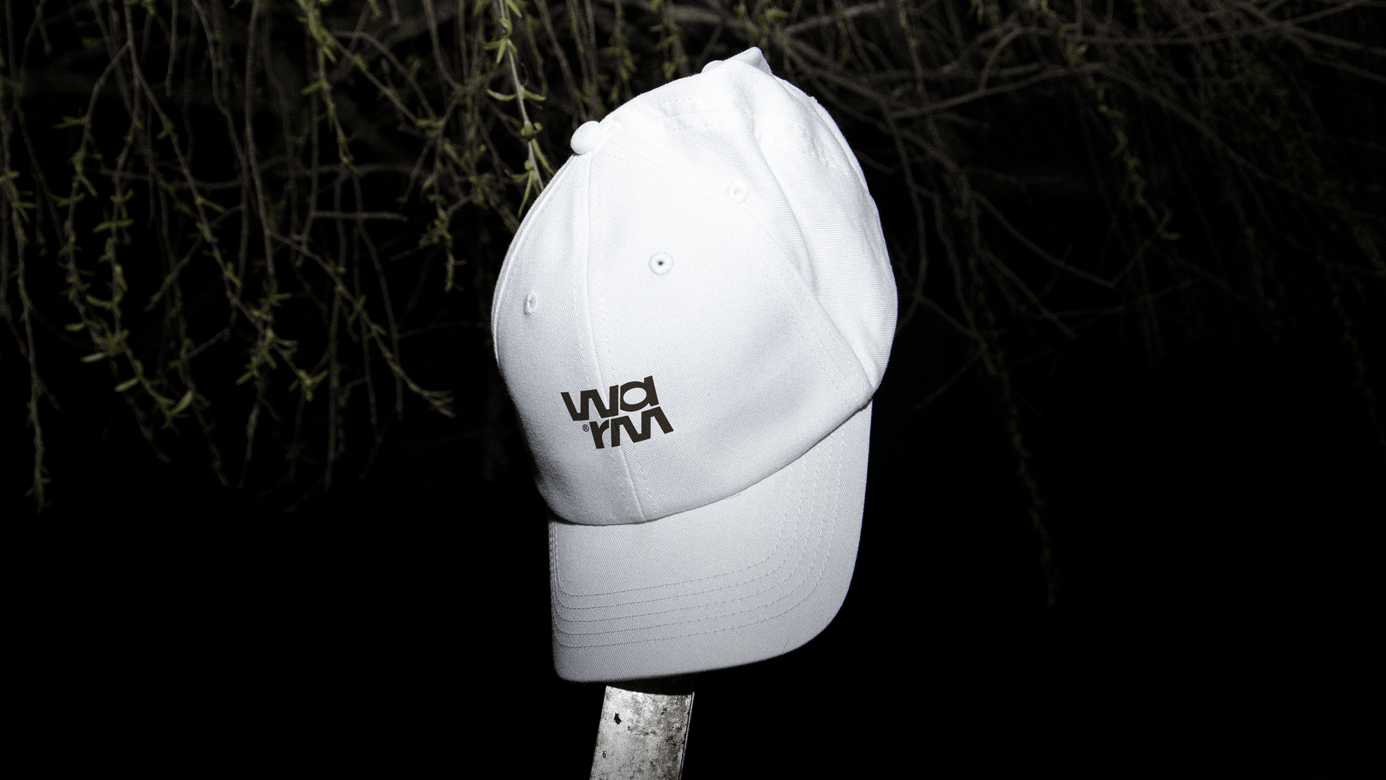 WARM | фирменный стиль. логотип | одежда — Изображение №10 — Брендинг на Dprofile