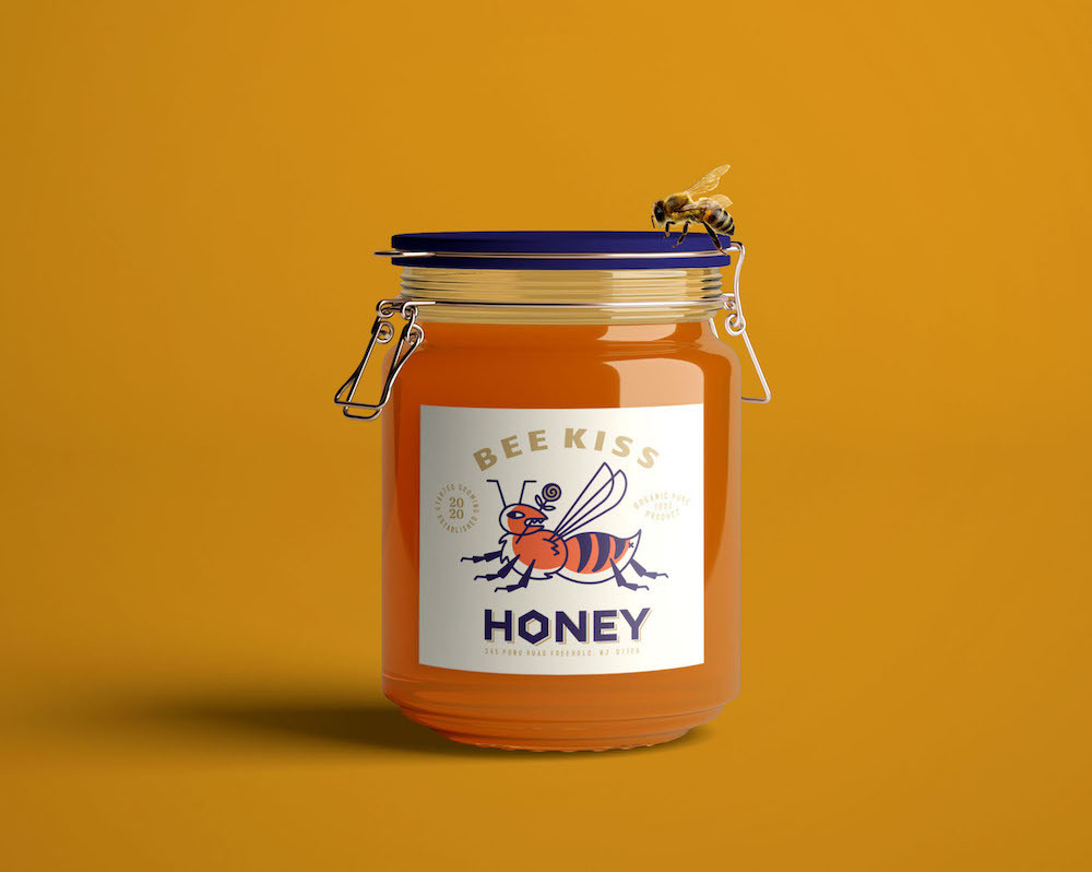 Bee Kiss айдентика и дизайн упаковки меда — Изображение №4 — Брендинг, Иллюстрация на Dprofile