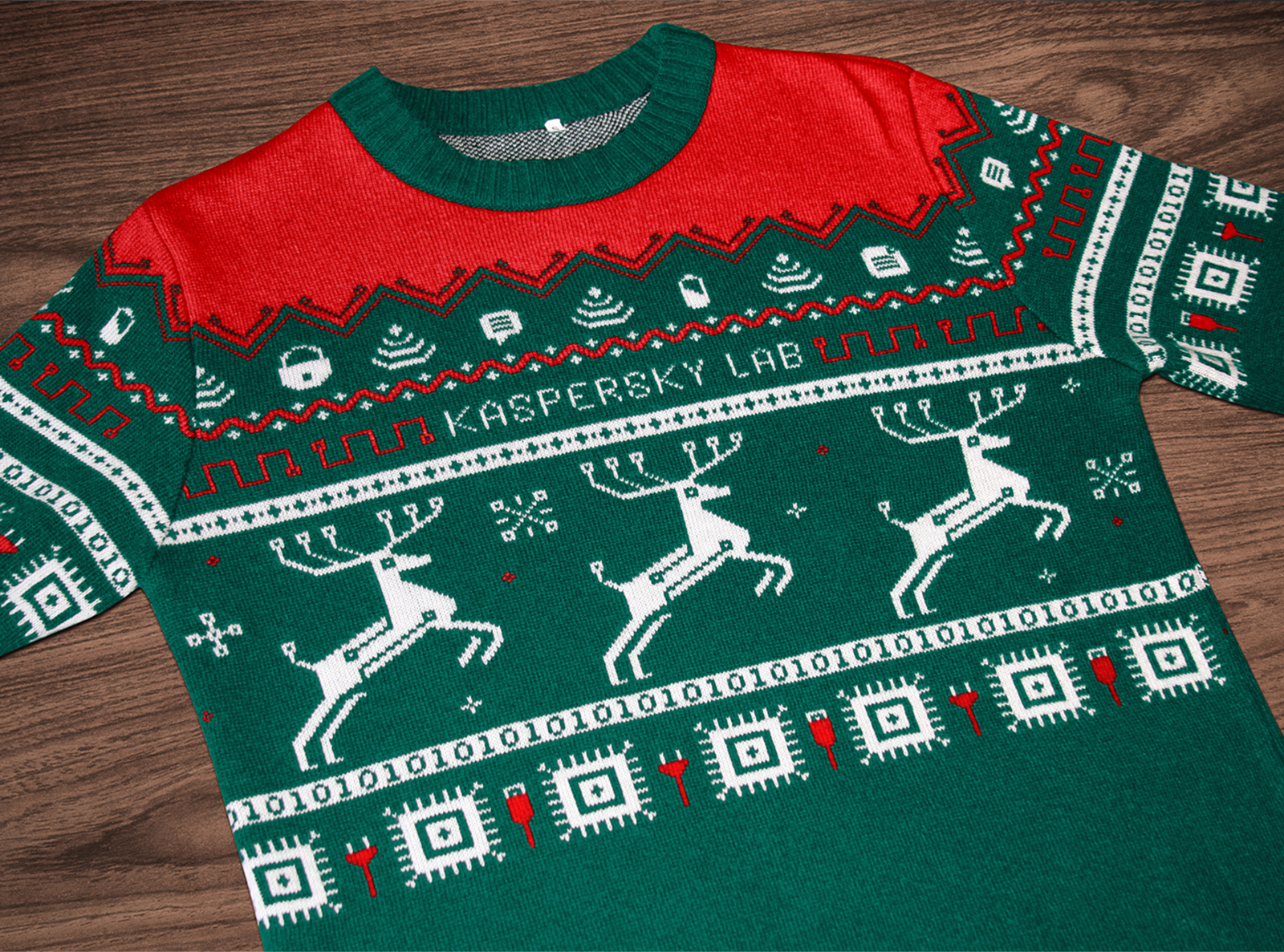 Свитер сисадмина | Мерч для Касперского — Изображение №11 — Брендинг, Иллюстрация на Dprofile