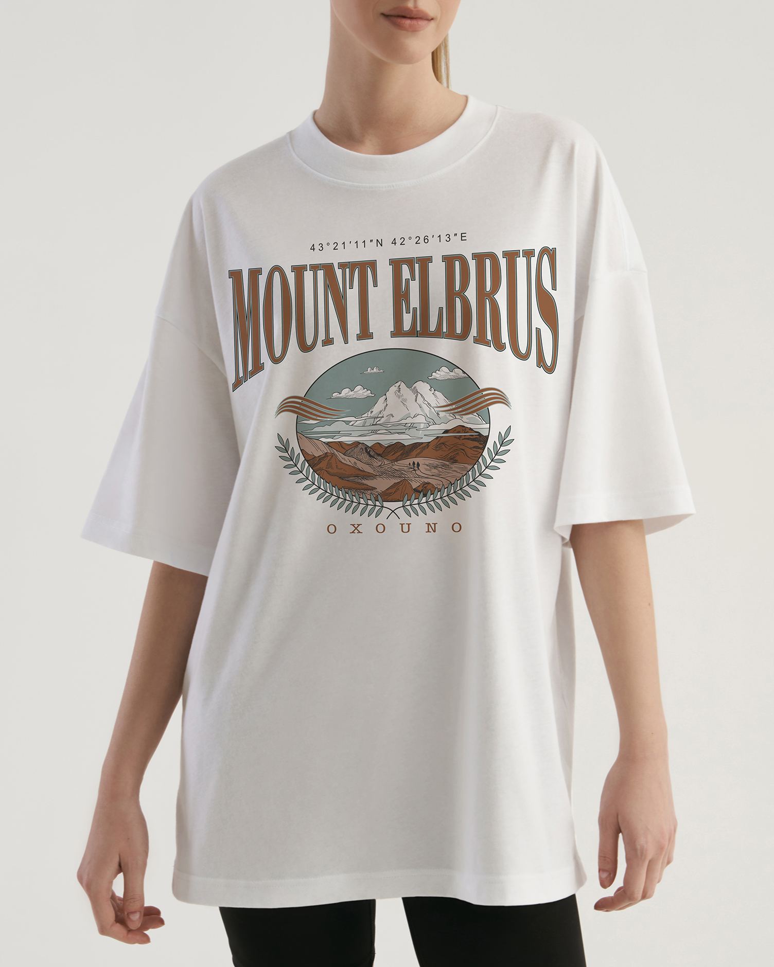 Мерч для российского бренда одежды OXOUNO — Изображение №6 — Брендинг на Dprofile