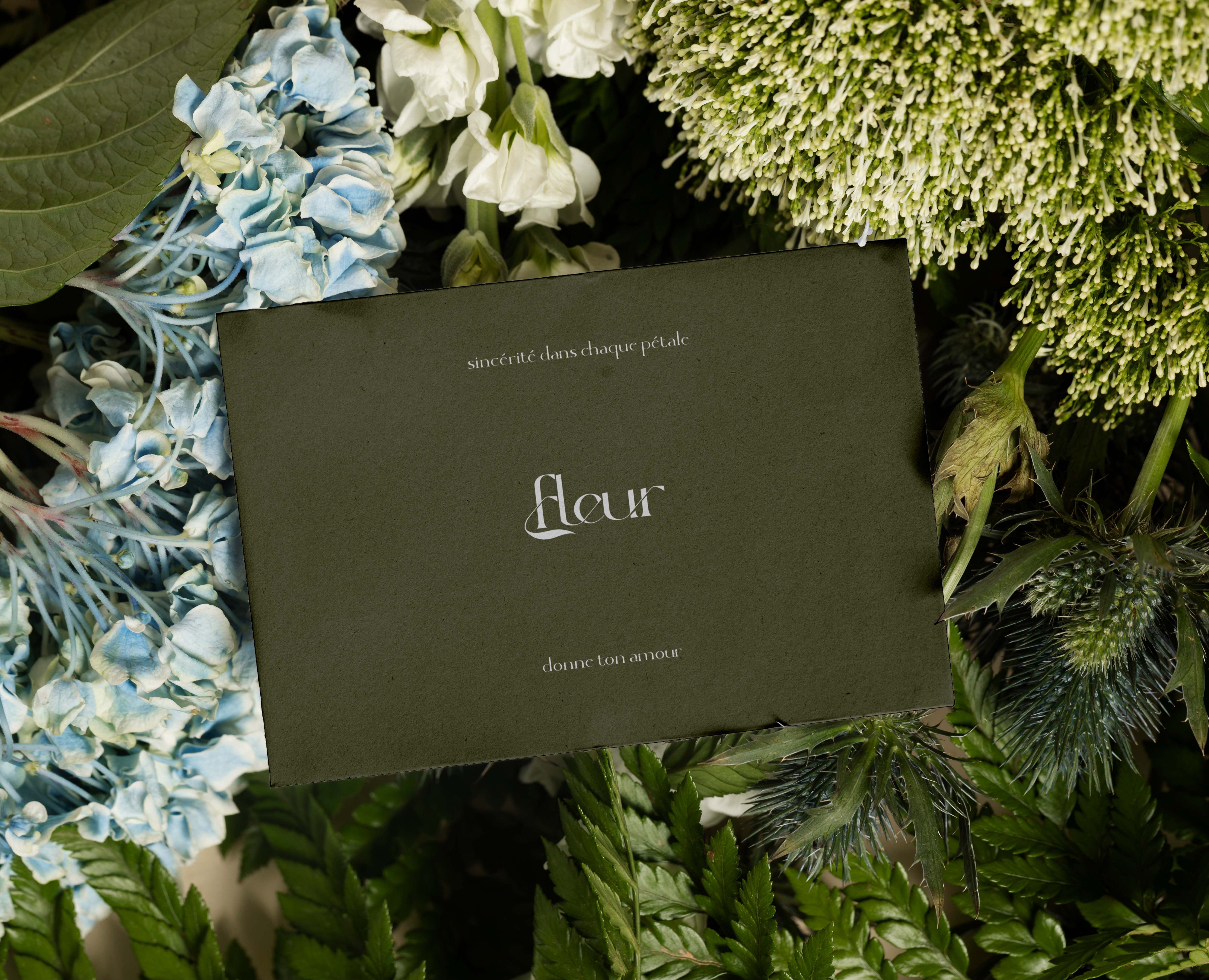 fleur / identity for a flower studio / студия цветов — Брендинг на Dprofile