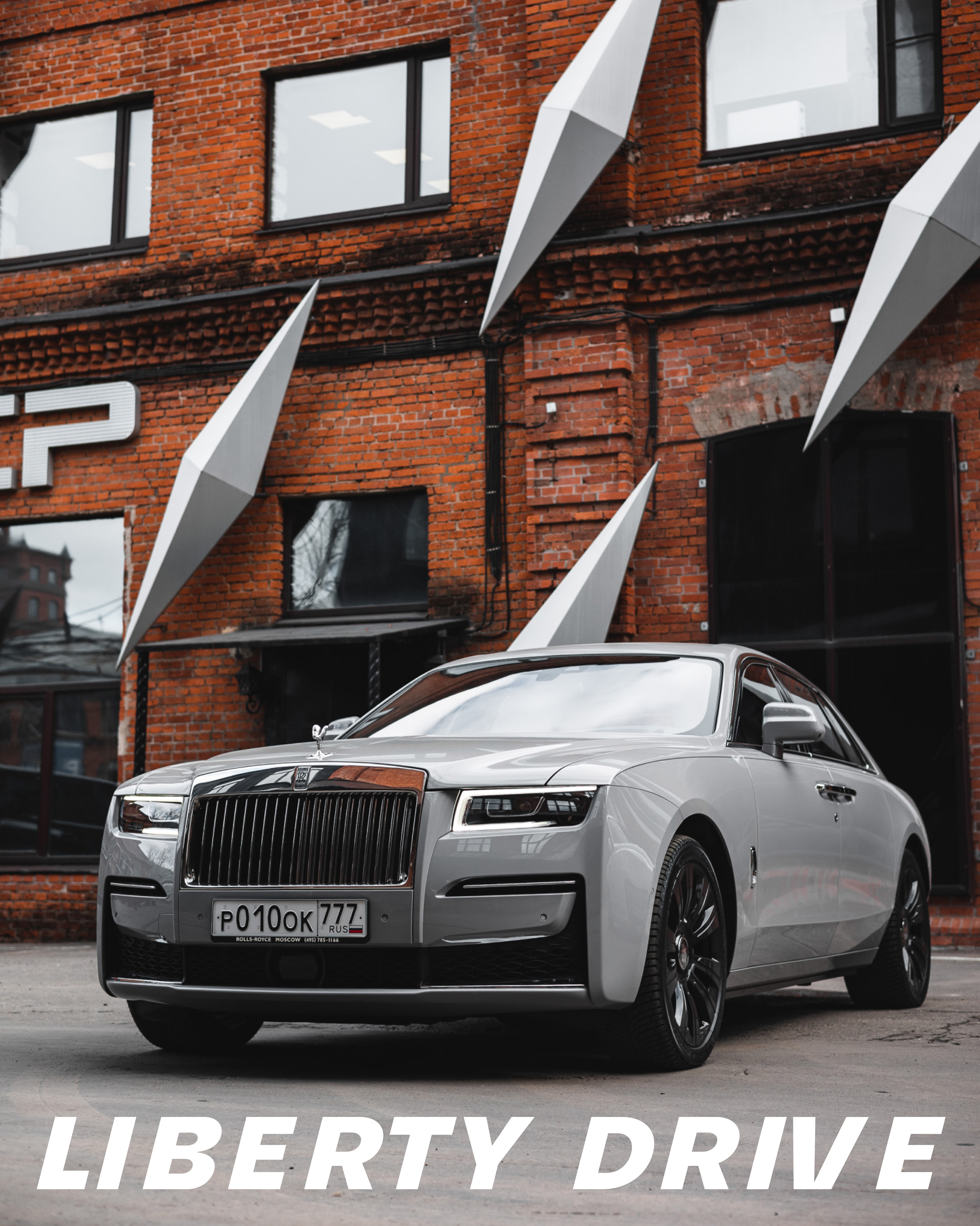 Аренда элитных авто | Автопарк | Прокат автомобилей — Изображение №7 — Интерфейсы на Dprofile