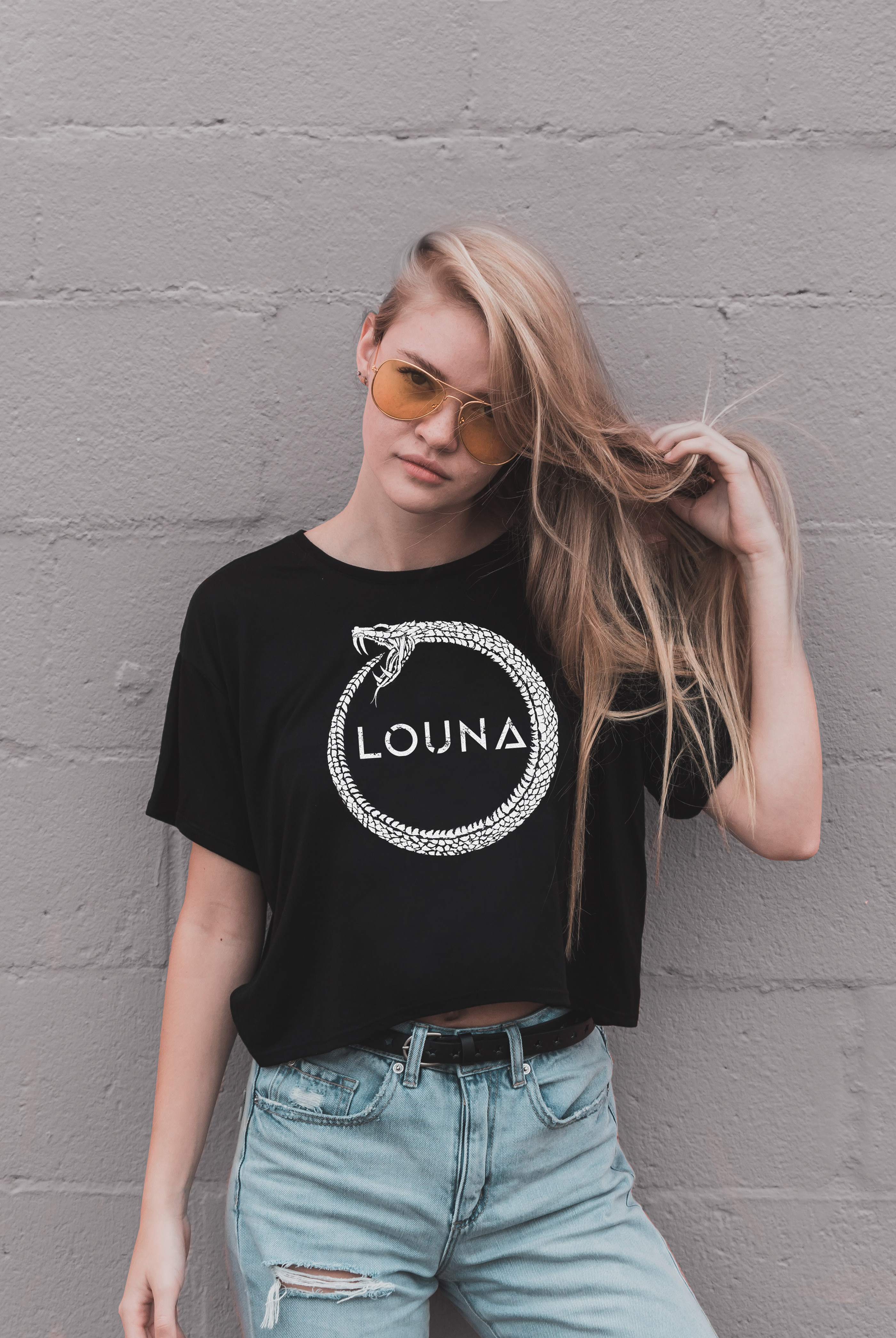 Landing page for rock group LOUNA — Изображение №7 — Интерфейсы, Брендинг на Dprofile