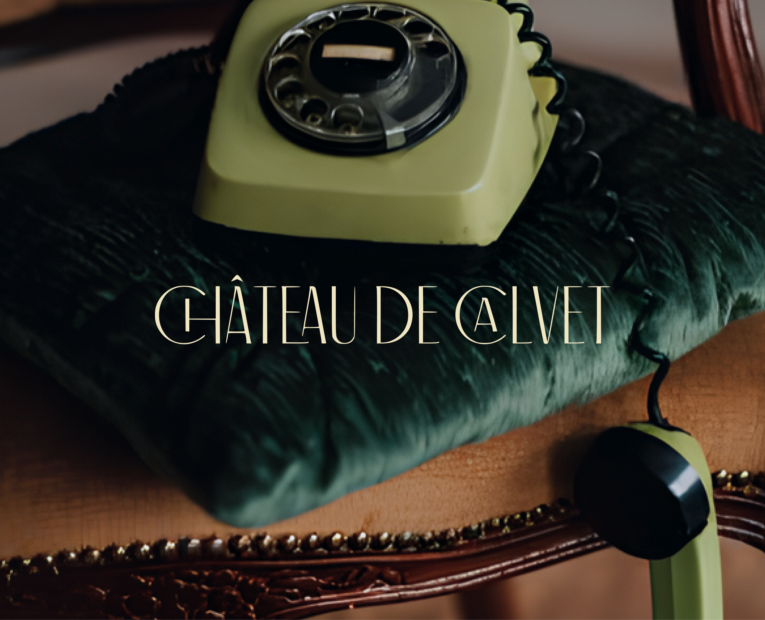 Айдентика соц сетей для отеля во Франции Chateau de Calvet — Брендинг, Маркетинг на Dprofile