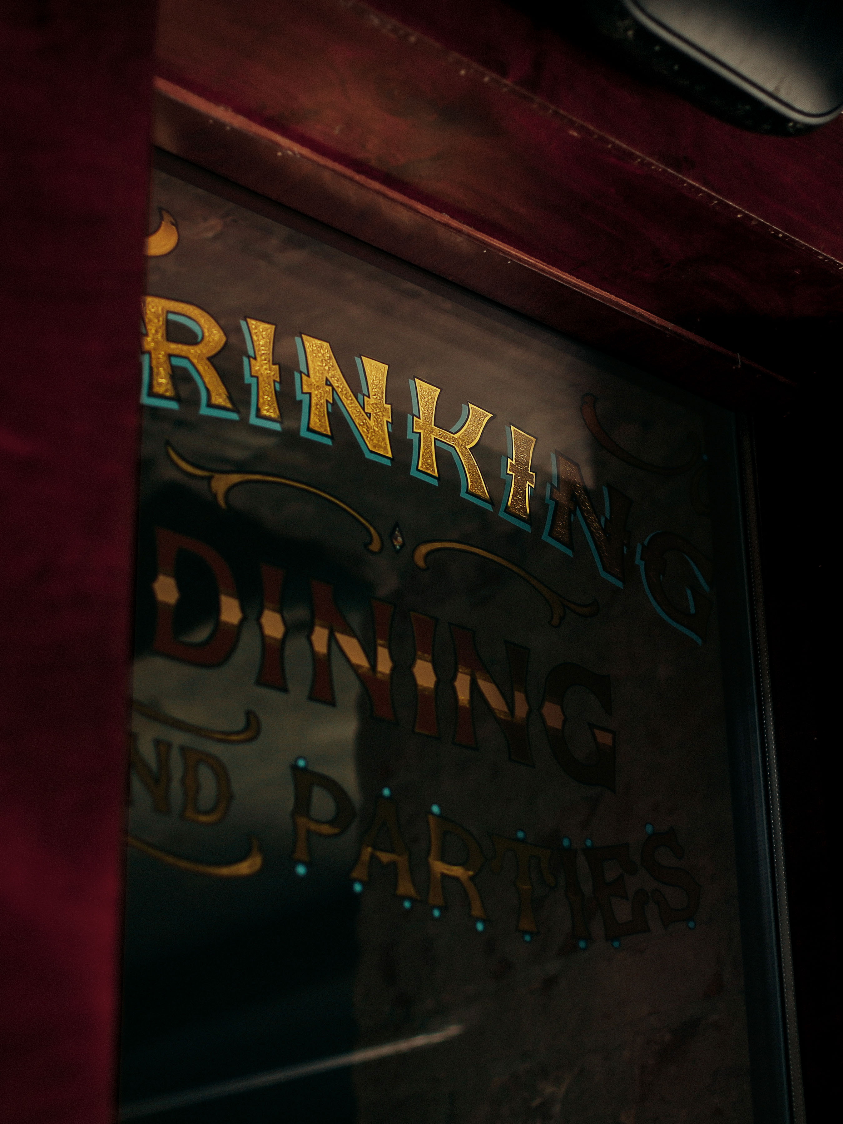 Drinking, dining and parties — Изображение №4 — Графика на Dprofile