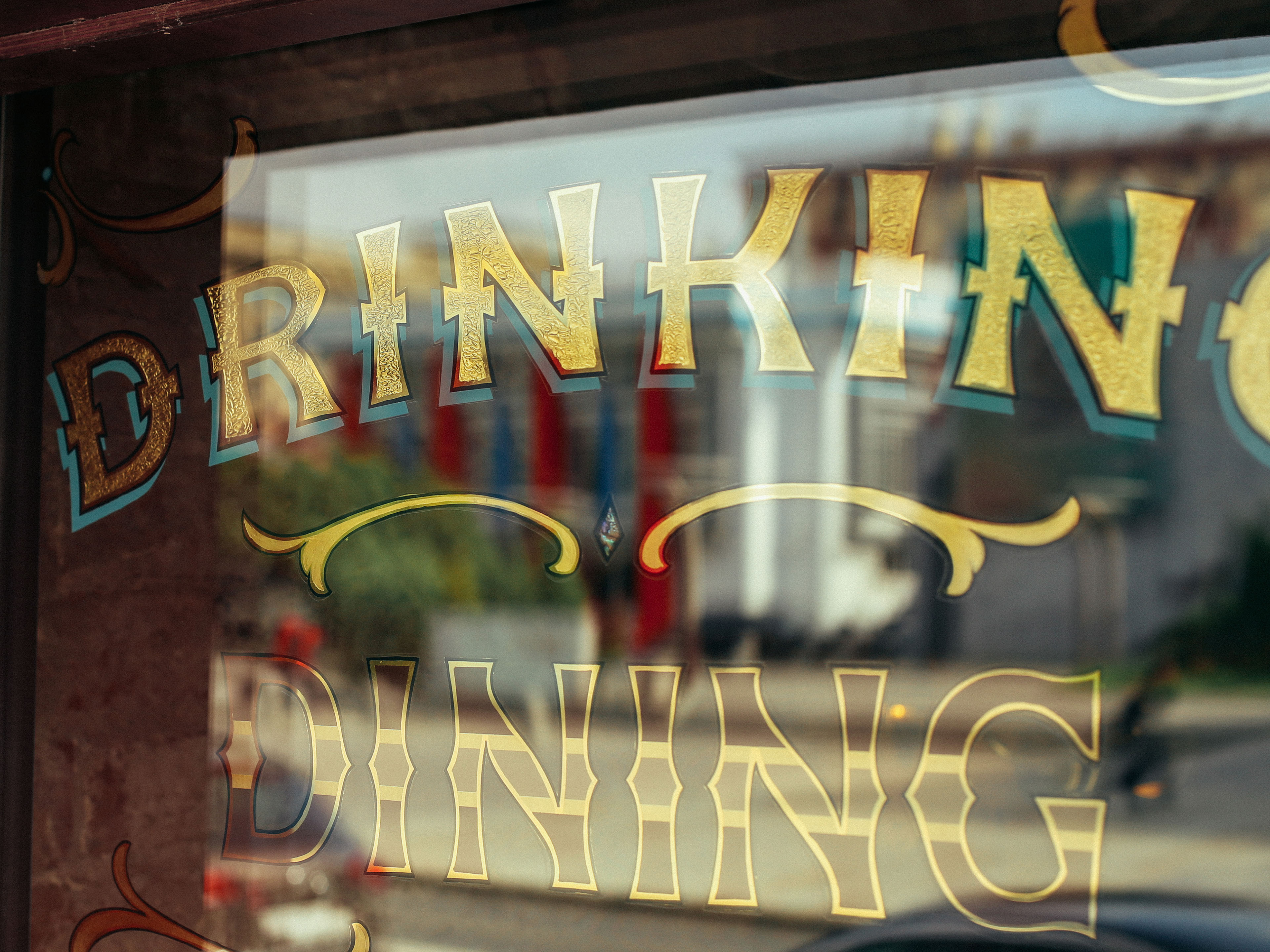 Drinking, dining and parties — Изображение №1 — Графика на Dprofile