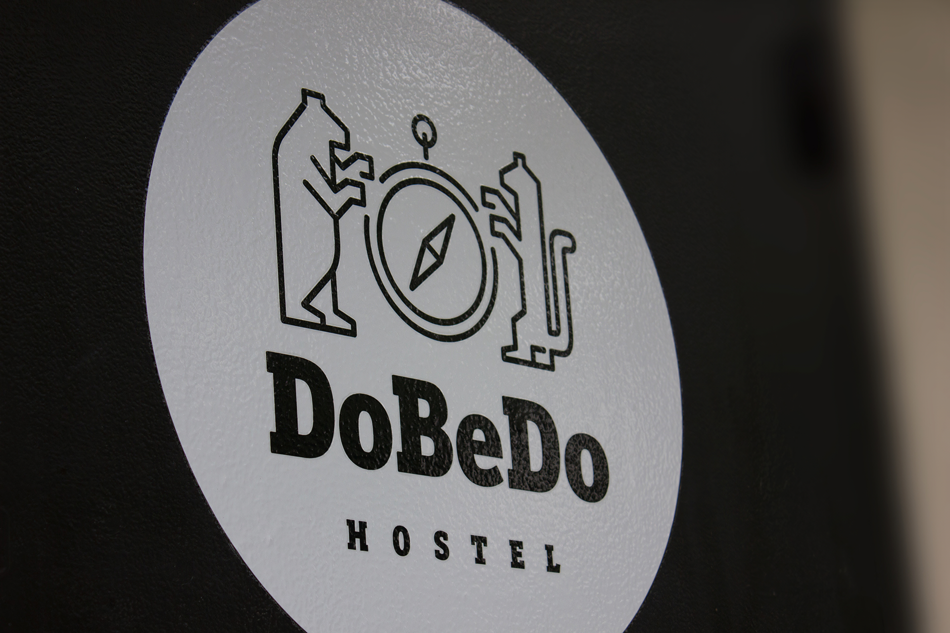 Логотип для хостела «DoBeDo» — Изображение №5 — Брендинг, Анимация на Dprofile