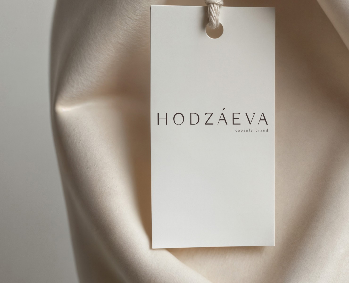 HODZAEVA — Брендинг на Dprofile