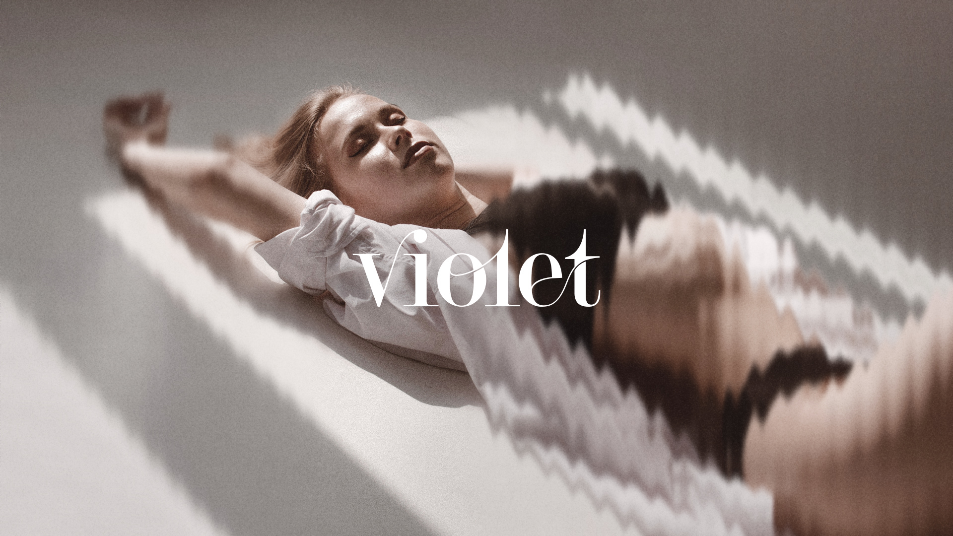 Violet | бренд нижнего белья — Изображение №1 — Брендинг, Графика на Dprofile