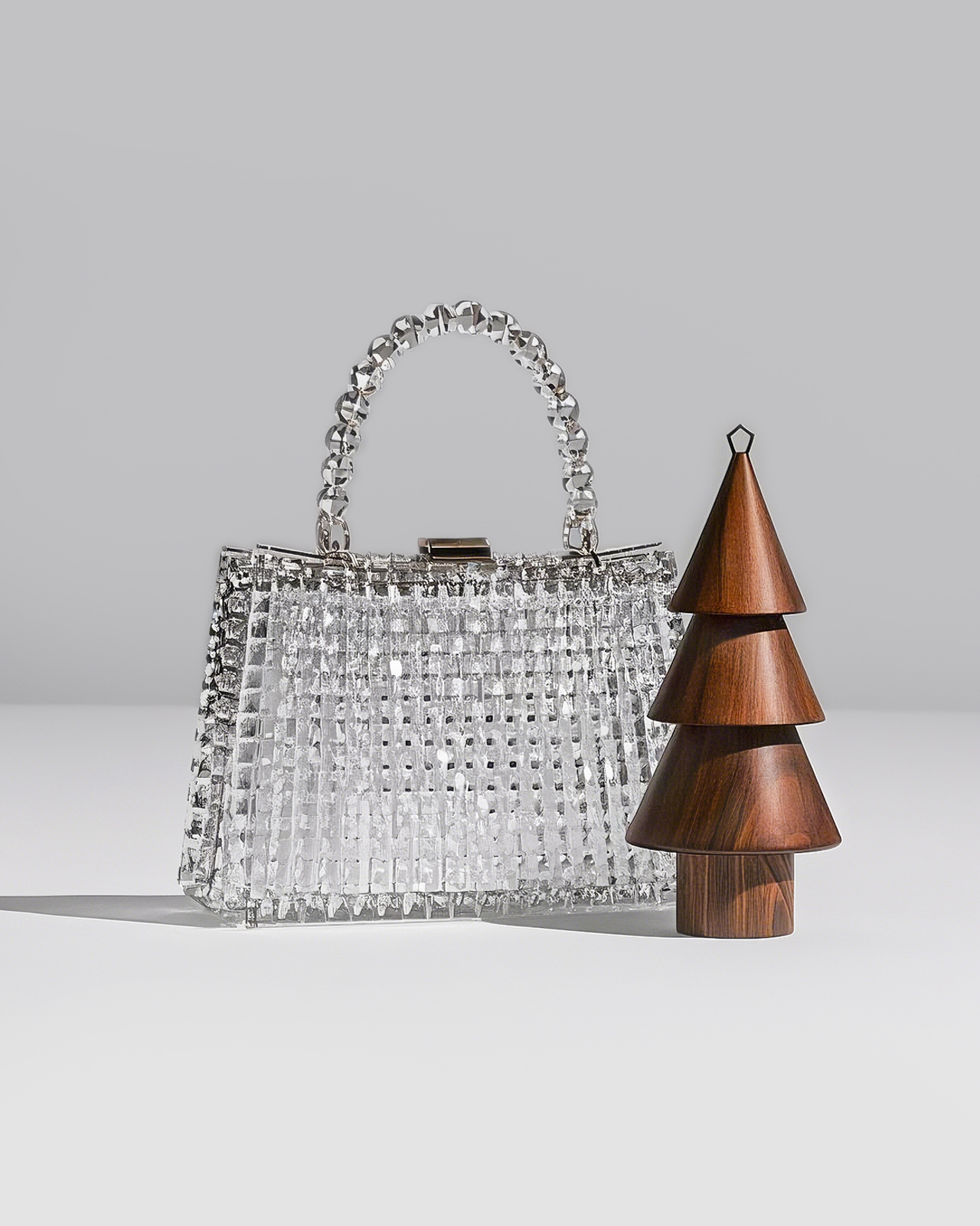NY'25 bags ai-concept — Изображение №2 — Брендинг, Иллюстрация на Dprofile