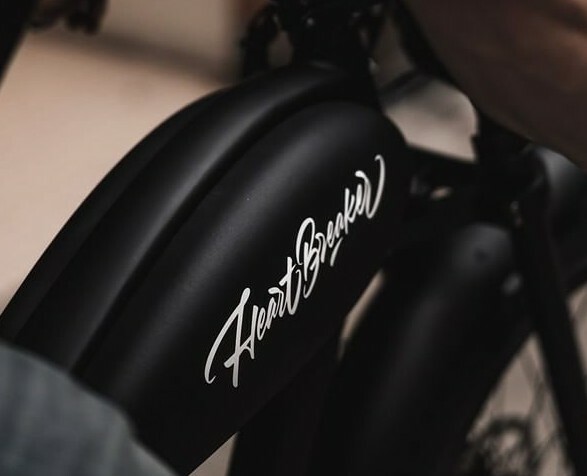Heartbreaker - EBike lettering logotype — Брендинг, Графика на Dprofile